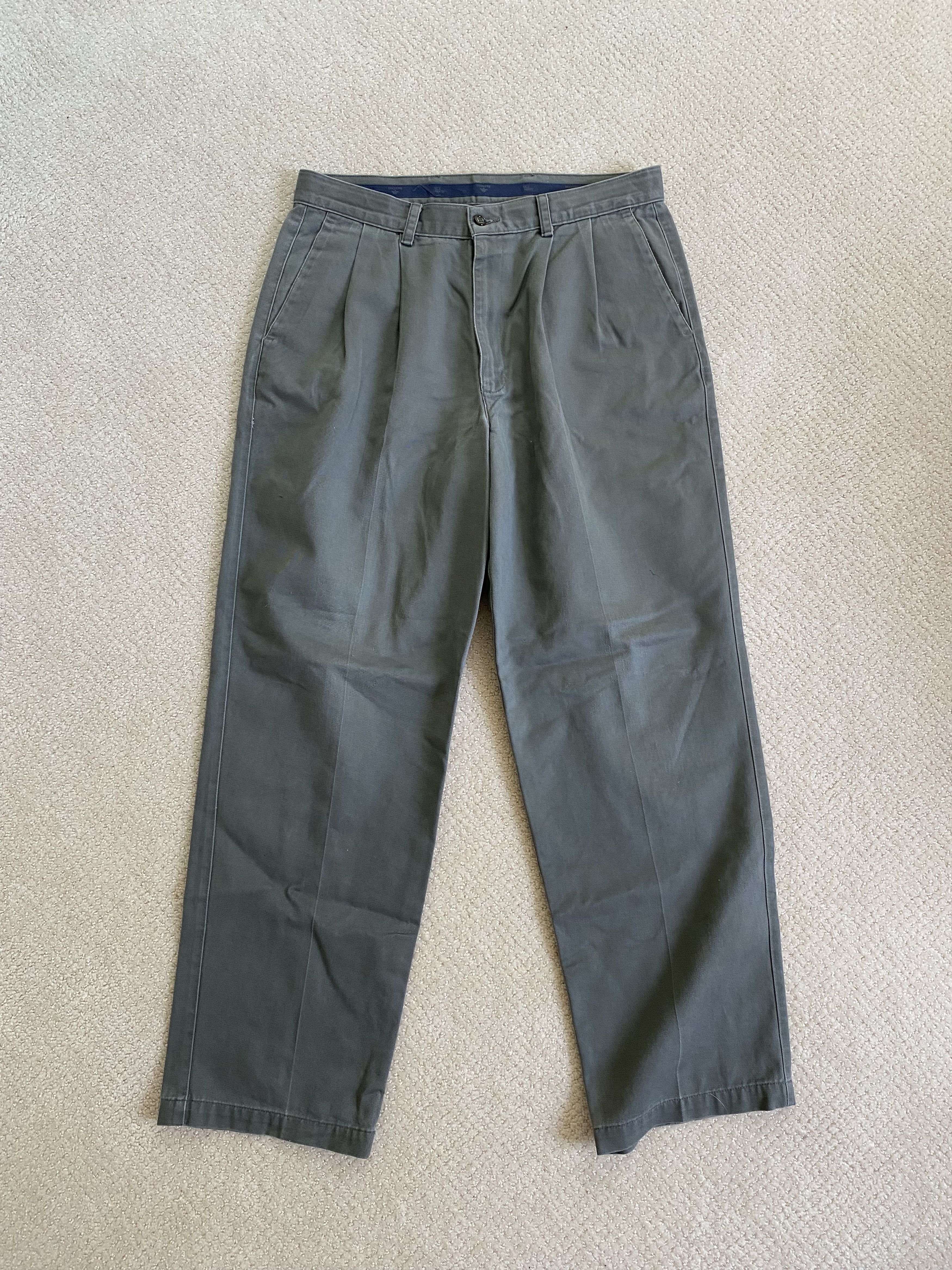 Dockers Dockers Pleated Khaki Pants Size US 34 / EU 50 - 1 Thumbnail