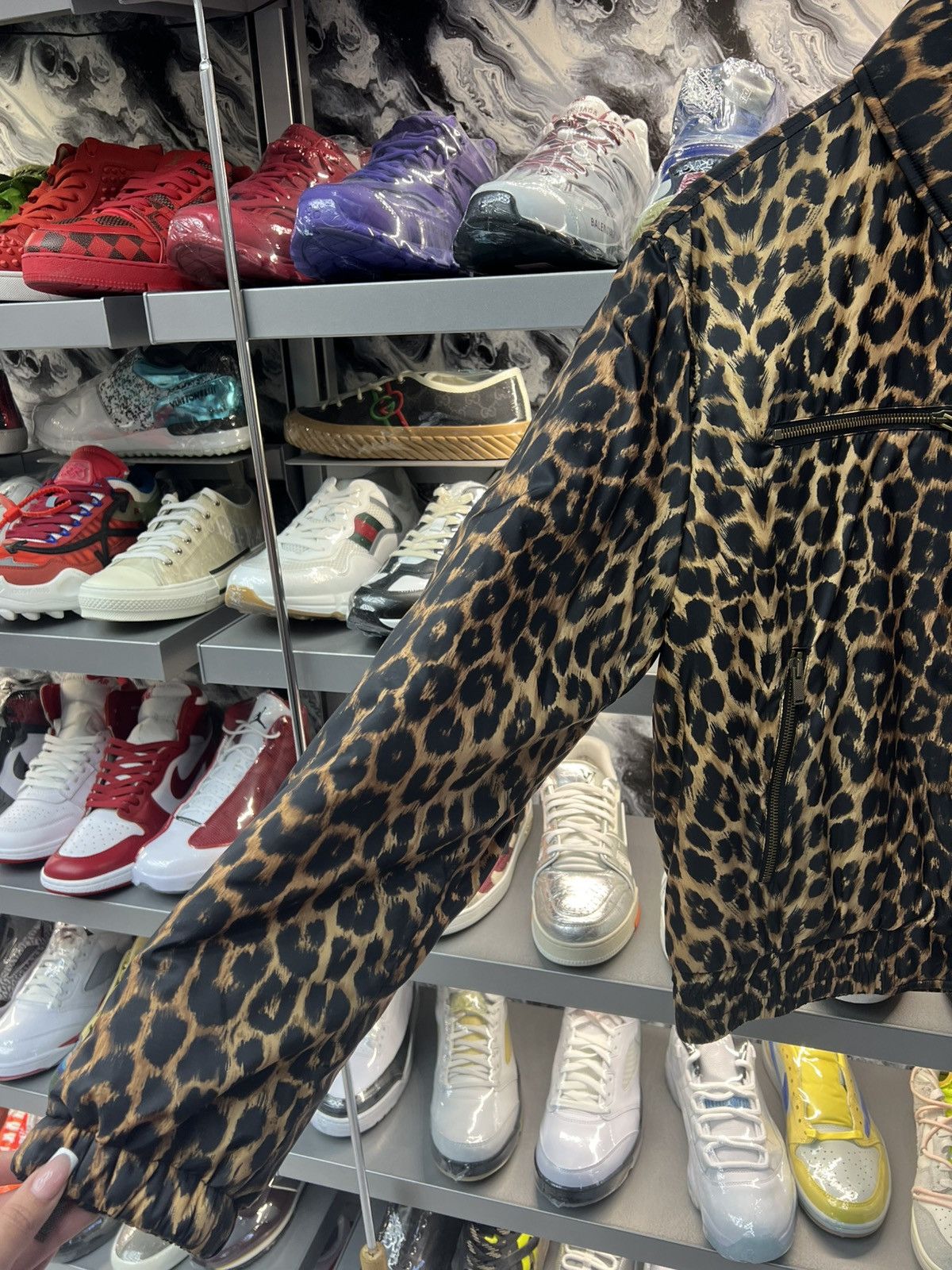 Saint Laurent Paris Saint Laurent Leopard Size M / US 6-8 / IT 42-44 - 3 Thumbnail