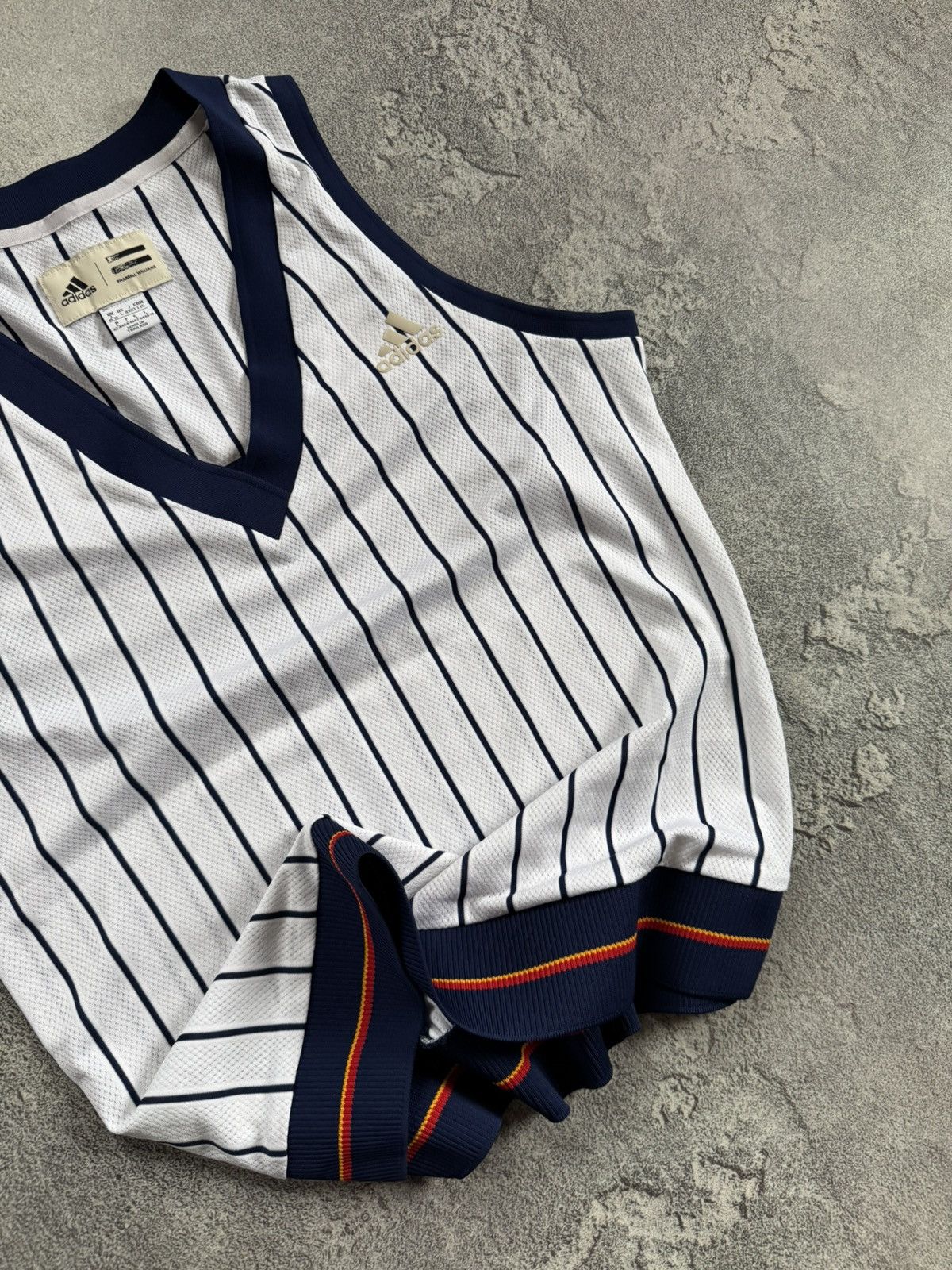 Adidas Adidas & Pharrell Williams striped tank top sleeveless Size L / US 10 / IT 46 - 3 Thumbnail