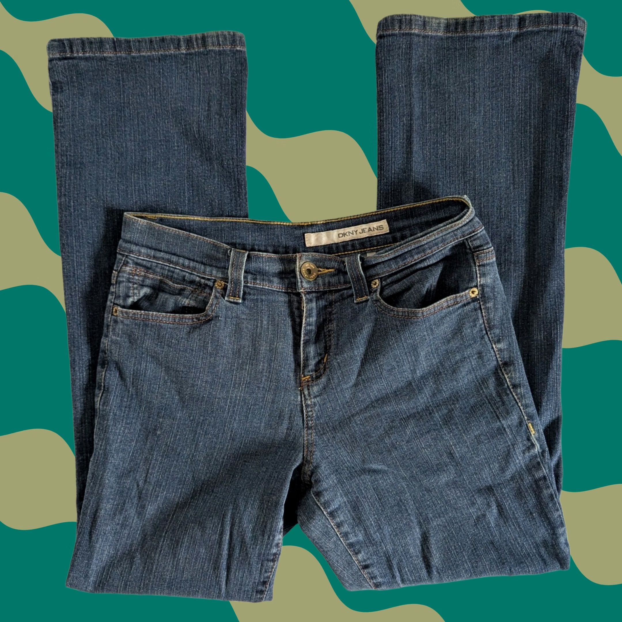 DKNY DKNY Jeans Bootcut Denim Dark Wash Women's 8R Mid Rise Flare Pockets Retro Jeans Women's Size 30" / US 8 / IT 44 - 1 Thumbnail