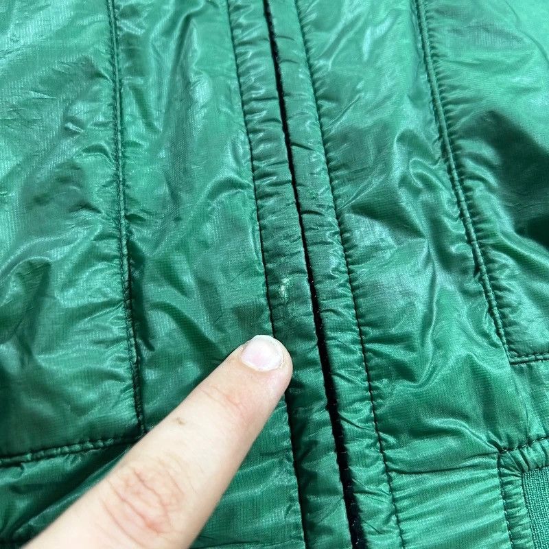 Stone Island Vintage Stone island jacket dentyvek shield Size US L / EU 52-54 / 3 - 9 Thumbnail