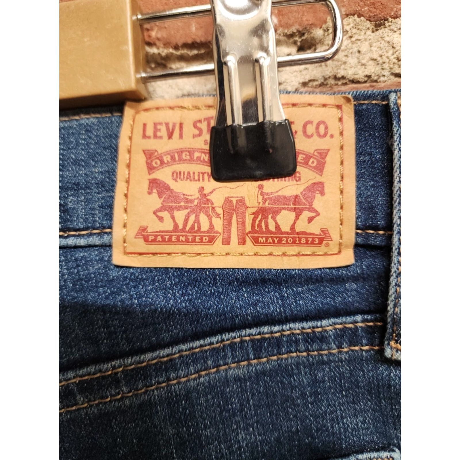 Levi's Levi's Jeans Women 29 Blue 100% Cotton Denim Straight Mid Rise Regular Inseam 29 Size 29" - 4 Thumbnail