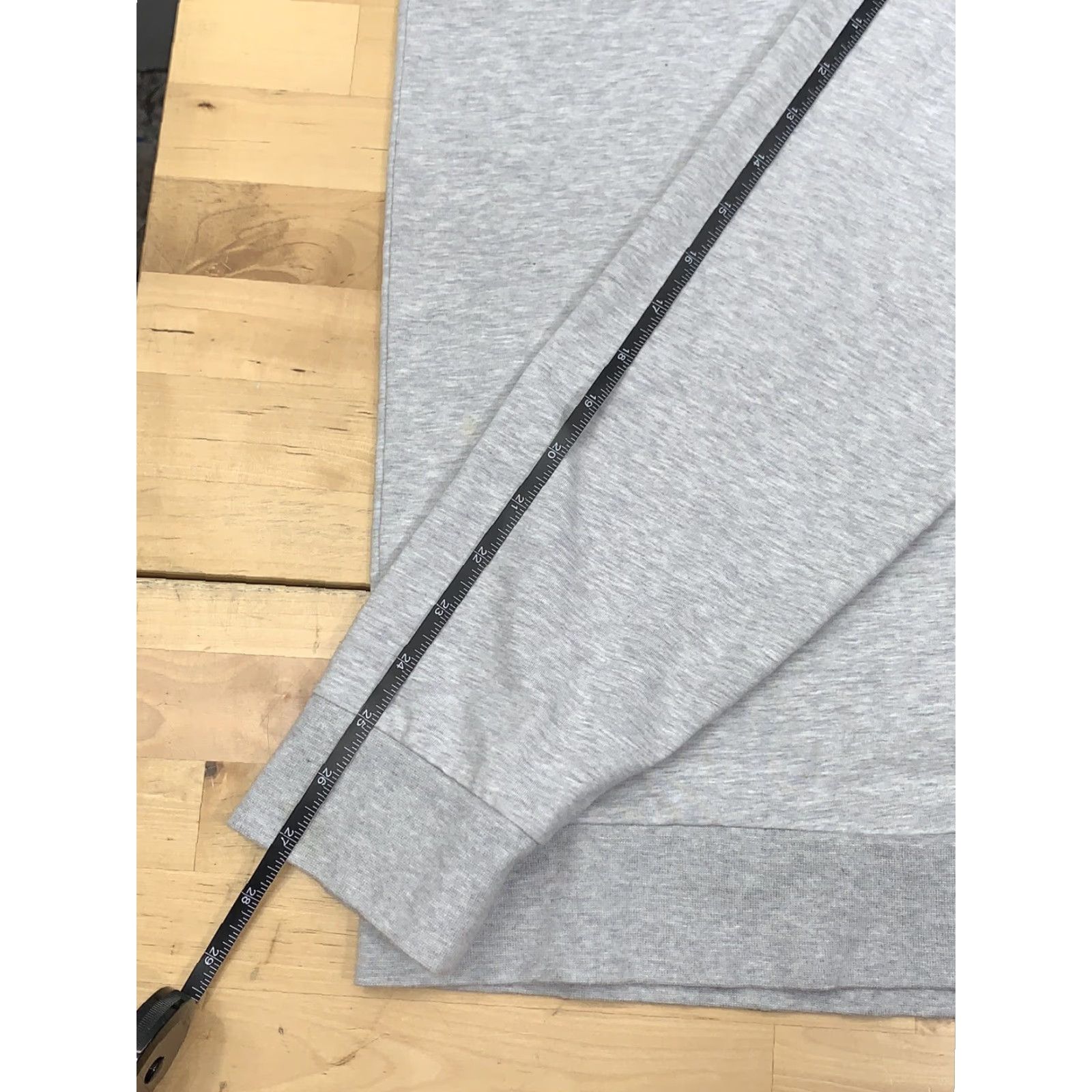 TravisMathew Travis Mathew Mens 1/4 Zip Pullover Sweater M Gray Golf Casual Shirt Size US M / EU 48-50 / 2 - 6 Thumbnail