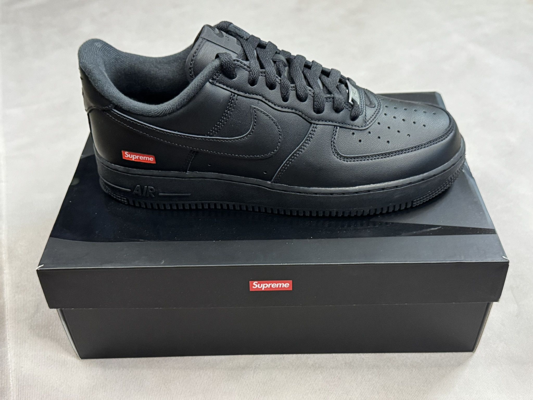 Supreme x Nike Air Force 1 Low Box Logo - Black Size 10.5