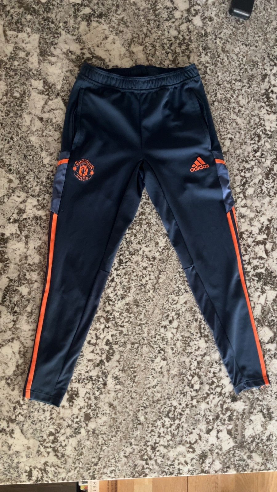 Adidas Manchester United Training Pants Matching Top in Account Size US 29 - 1 Thumbnail