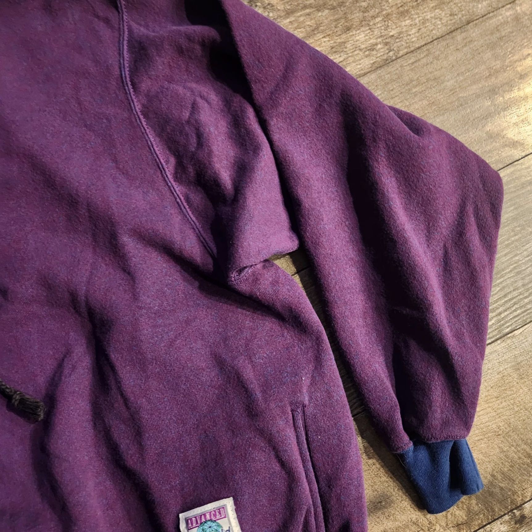 Vintage VINTAGE Duofold Hoodie Pullover Unisex Adults Size L Purple 90s Advance Micro Climate / Hooded Pockets Logo Size US L / EU 52-54 / 3 - 3 Thumbnail