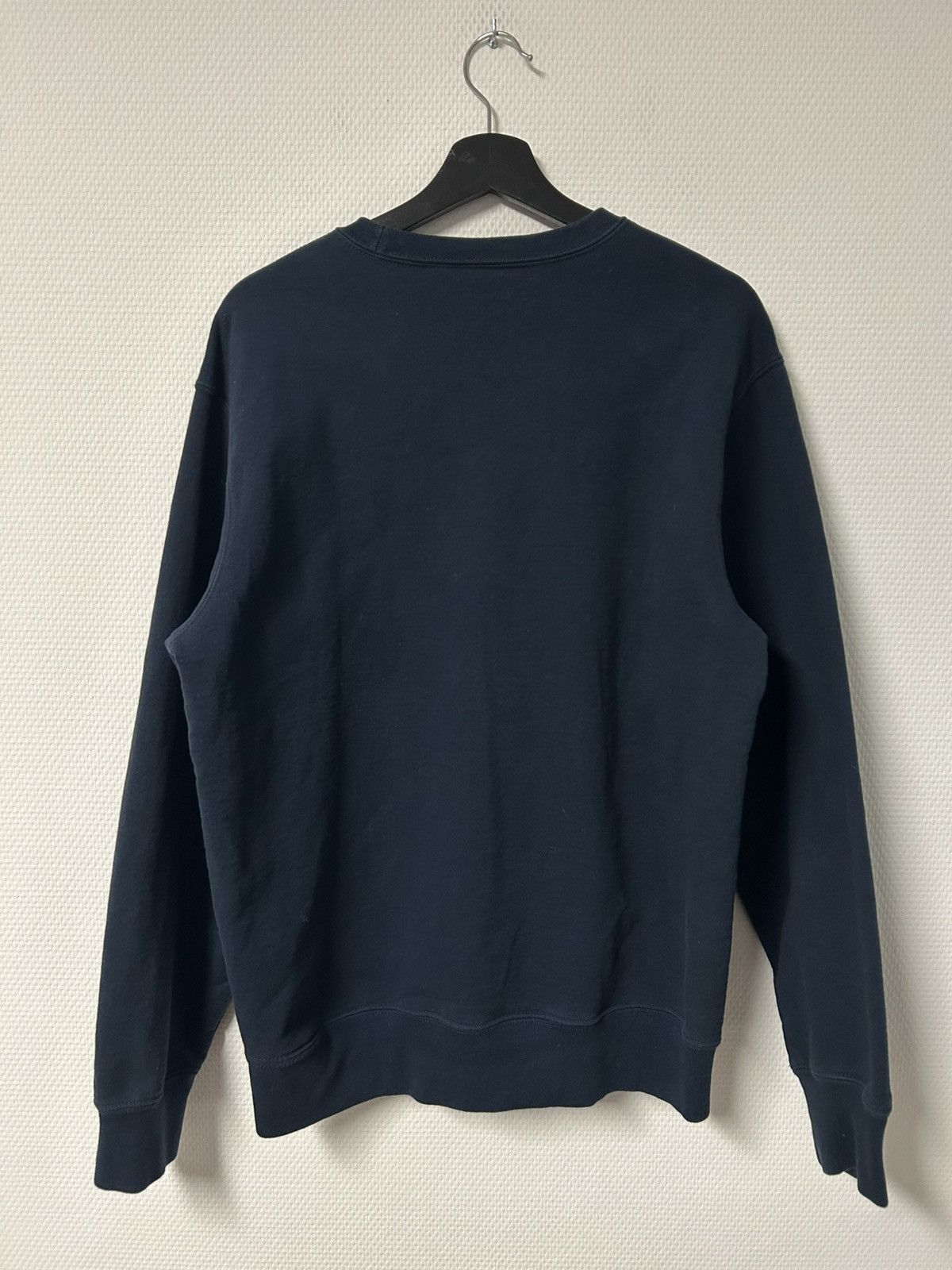 Supreme Supreme - FW18 World Famous Crewneck Navy Blau💙🩵 | Grailed