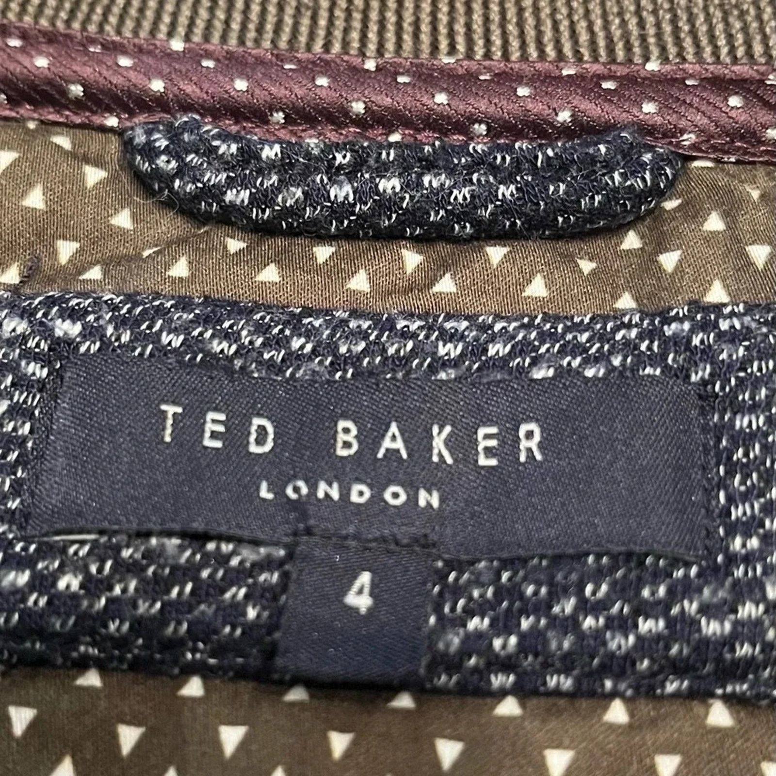 Ted Baker Ted Baker London full zip long sleeve sweater, size 4 =Large Size L / US 10 / IT 46 - 3 Thumbnail