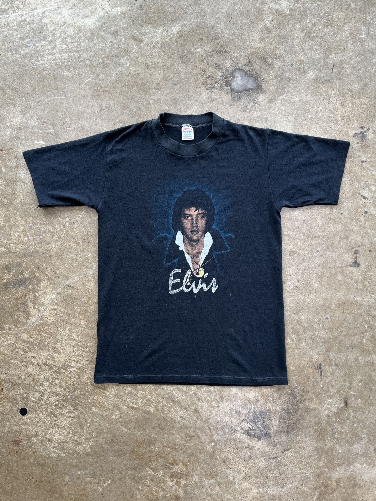 Band Tees Vintage 80s Elvis Presley Rock N' Roll Tee Medium Size US M / EU 48-50 / 2 - 2 Thumbnail