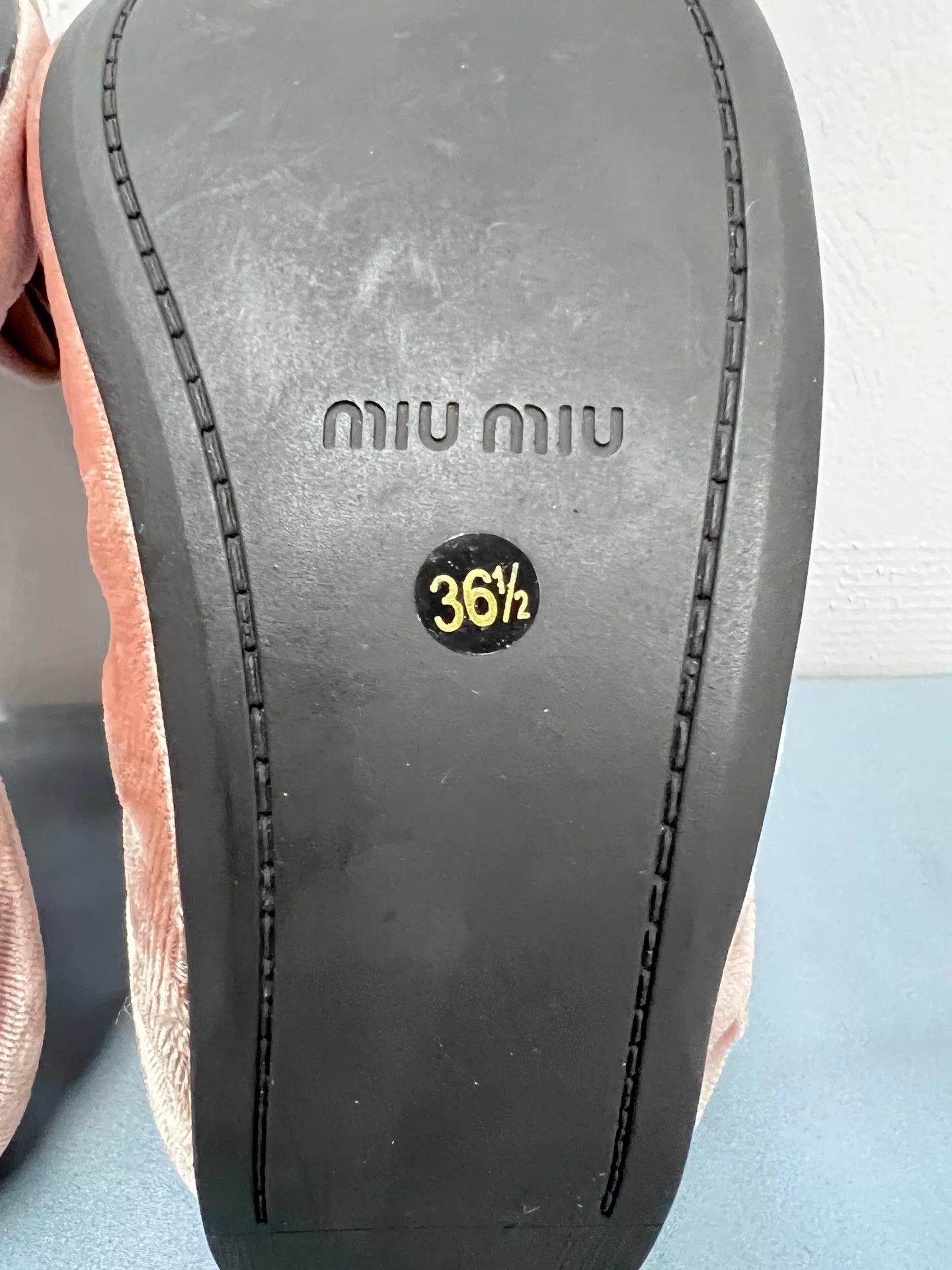 Miu Miu MiuMiu Velvet Bow Ballet Flats EU36.5 New BF5001 Size US 6 / IT 36 - 7 Thumbnail
