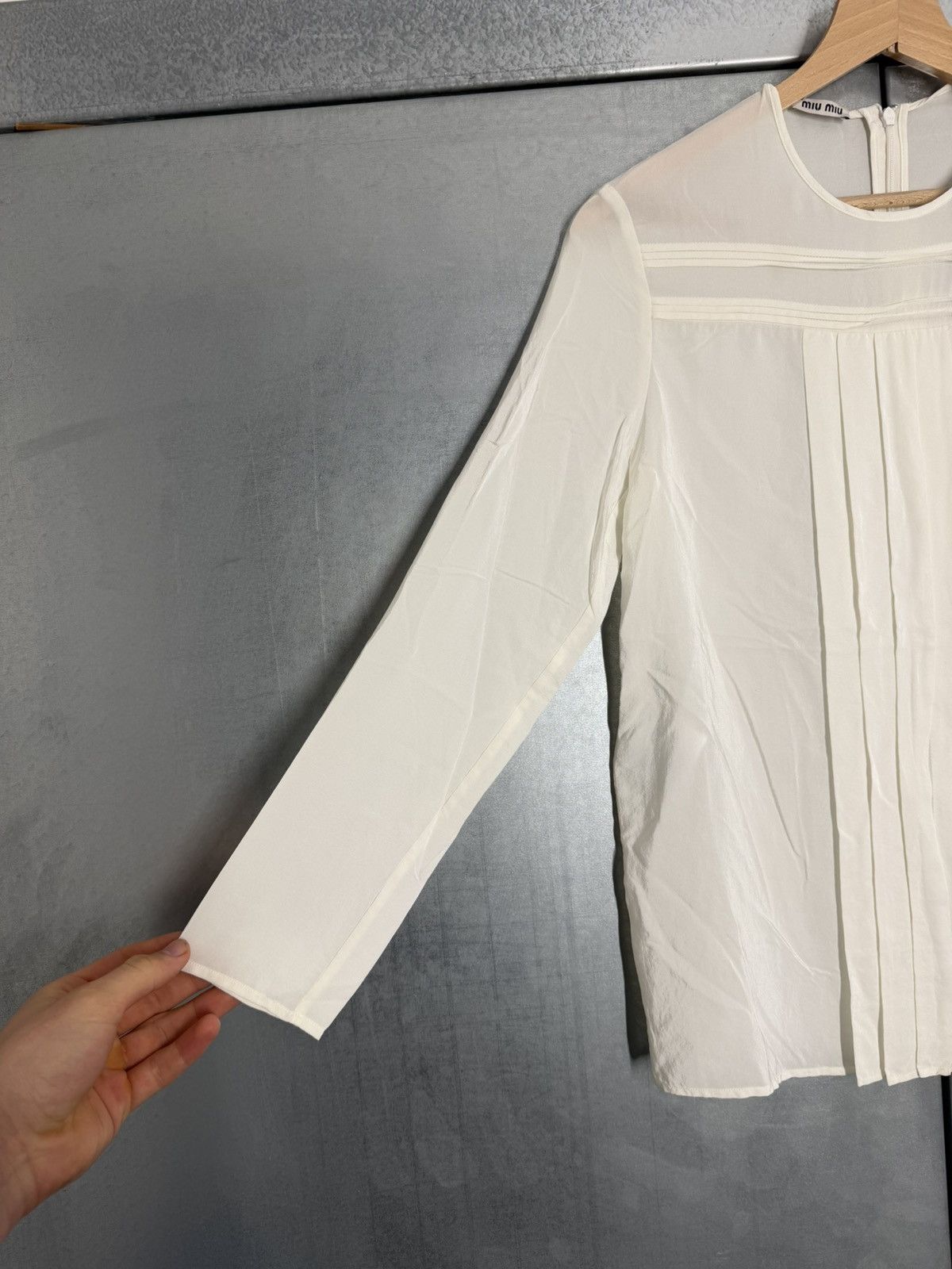 Miu Miu Miu Miu Silk 1/3 Back Zip Blouse Size S / US 4 / IT 40 - 4 Thumbnail