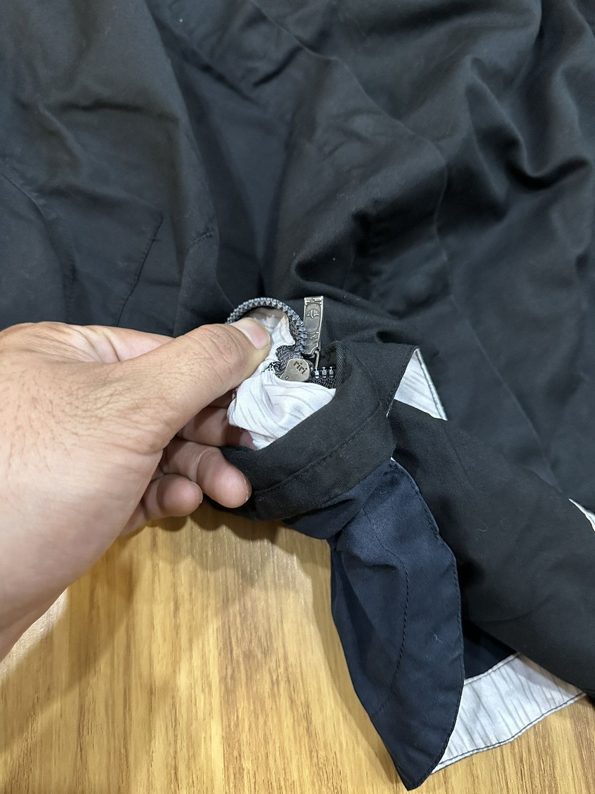 Maharishi AW01 Maharishi Liquid Cotton/7950 Zipper Pocket Button Size US XS / EU 42 / 0 - 6 Thumbnail