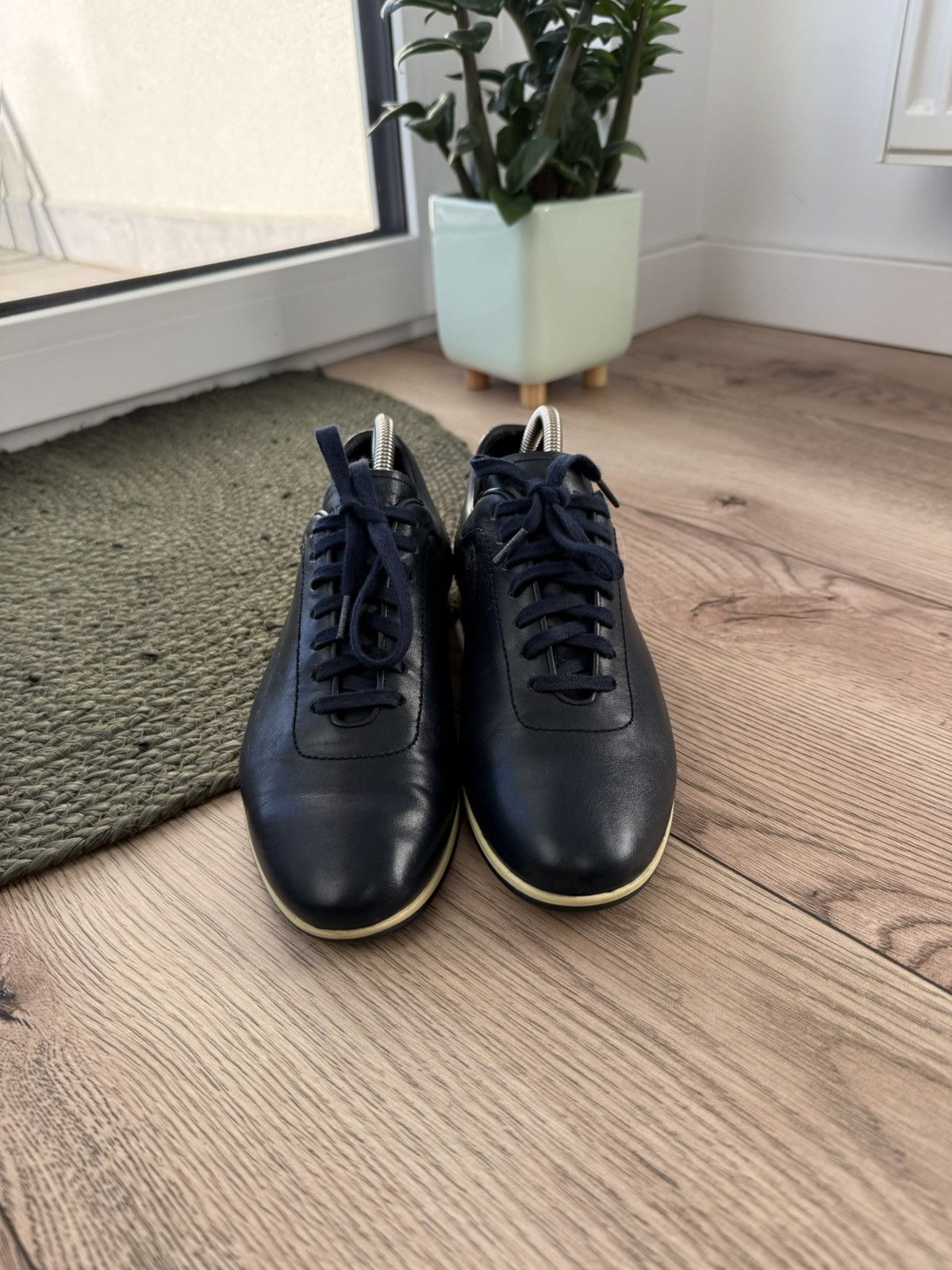 Prada × Vintage Vintage Prada formal shoes black Size US 6 / EU 39 - 4 Thumbnail