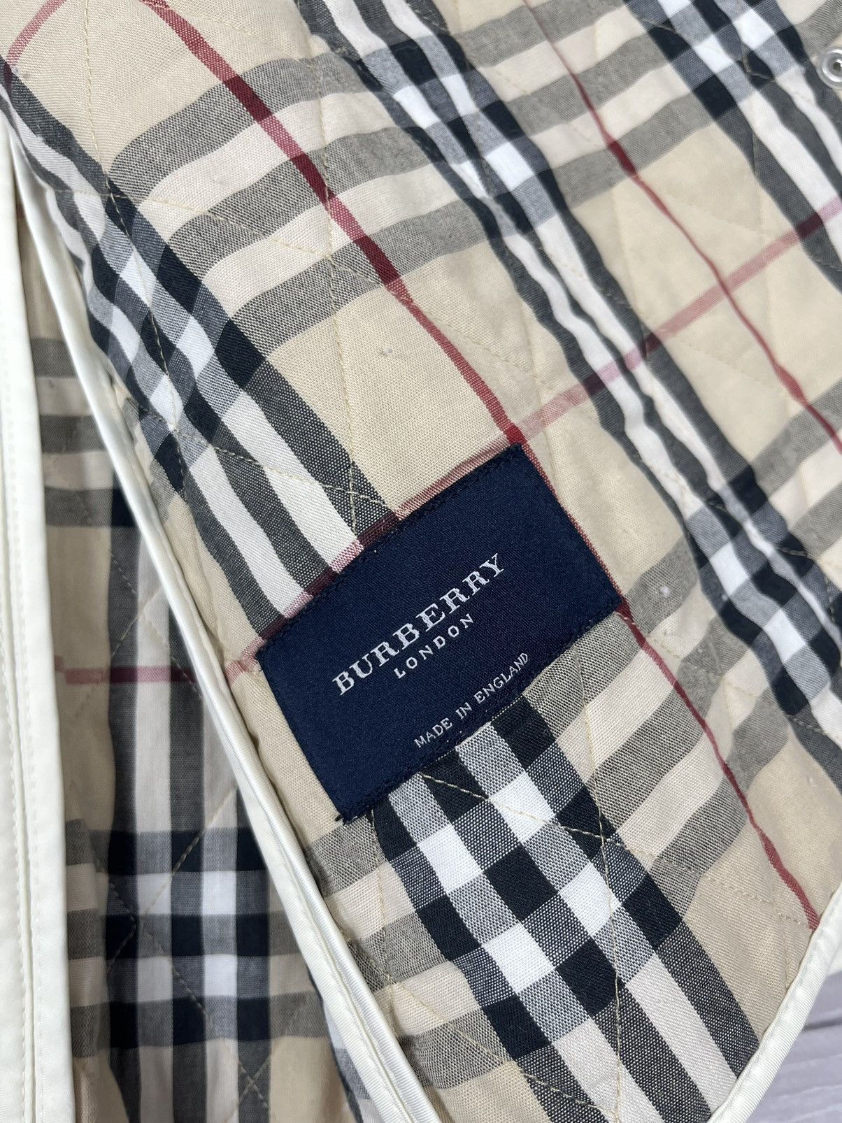 Burberry Burberry London White Quilted Nova Check Womens Jacket Size L / US 10 / IT 46 - 10 Thumbnail