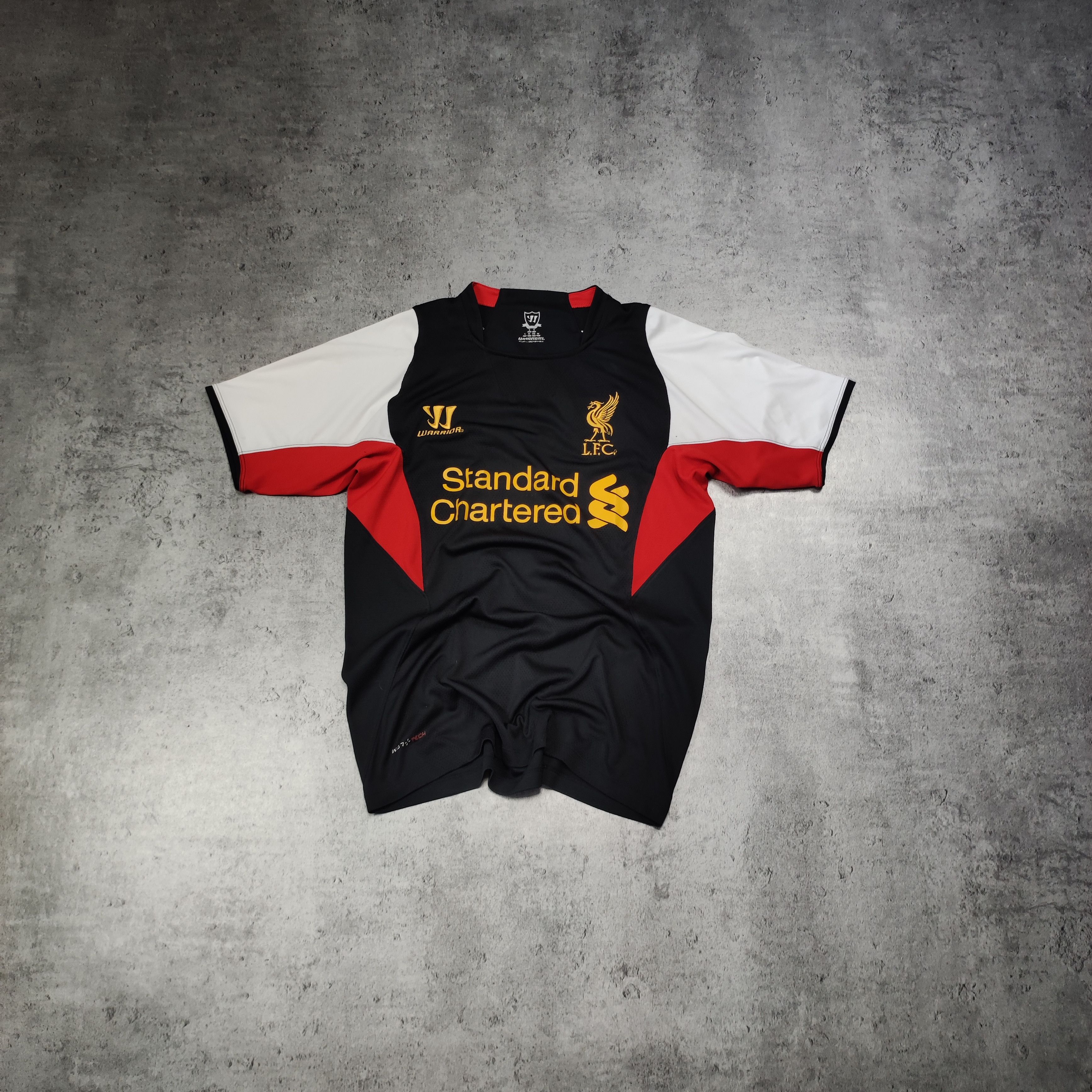 Other RARE Warrior Liverpool FC Match Football Soccer Jersey Size US S / EU 44-46 / 1 - 1 Thumbnail
