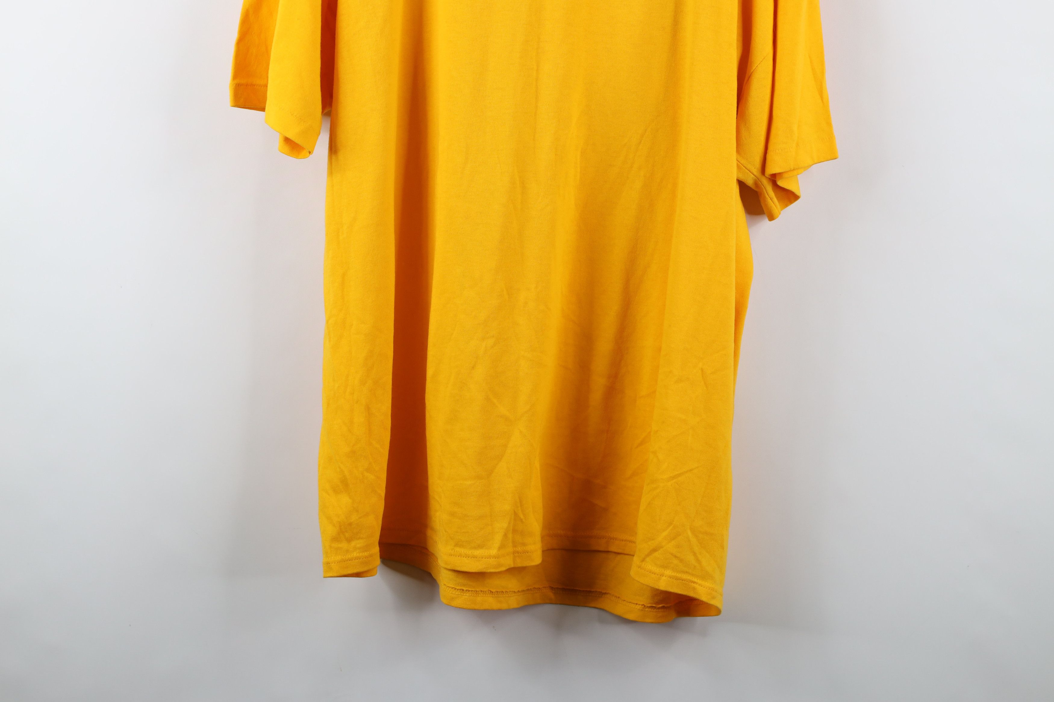 Russell Athletic × Vintage Vintage 90s Russell Athletic University Basketball T-Shirt Size US XL / EU 56 / 4 - 12 Thumbnail