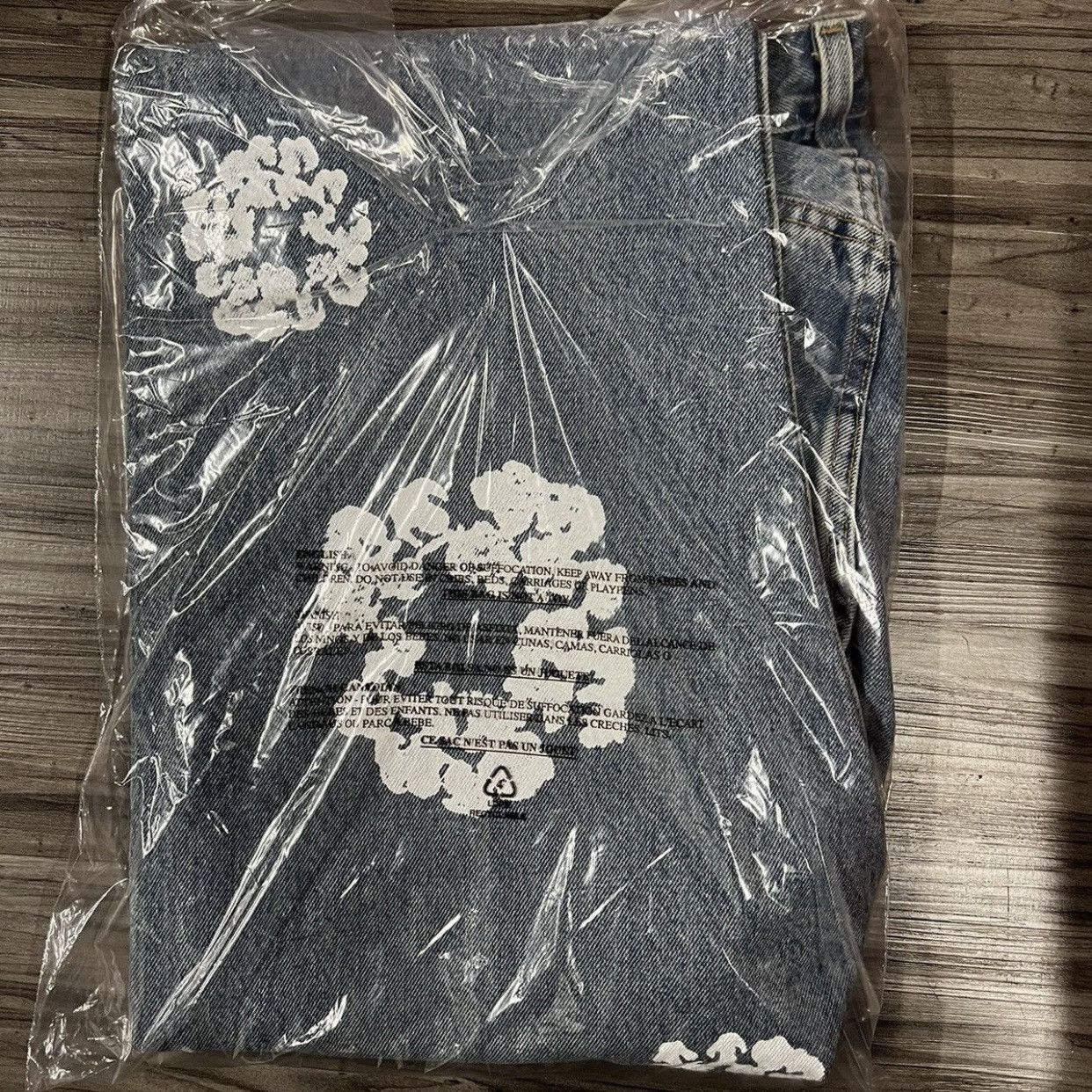 DENIM TEARS × Levi's THE COTTON WREATH JEAN VINTAGE LIGHT WASH (34x34) Size US 34 / EU 50 - 5 Thumbnail