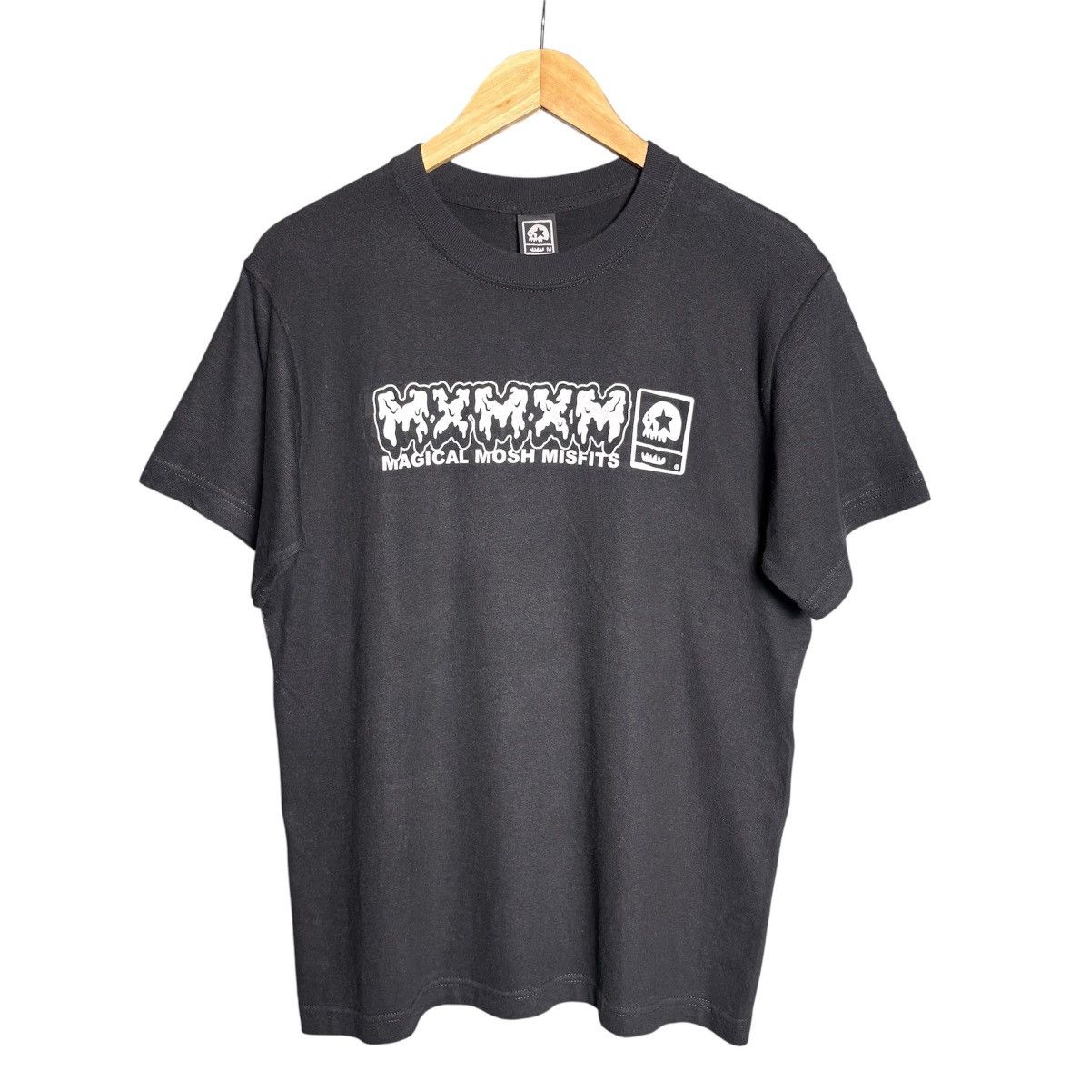 Vintage Vintage Magical Mosh Misfits MxMxM Logo Skateboard T-Shirt Size US M / EU 48-50 / 2 - 1 Thumbnail