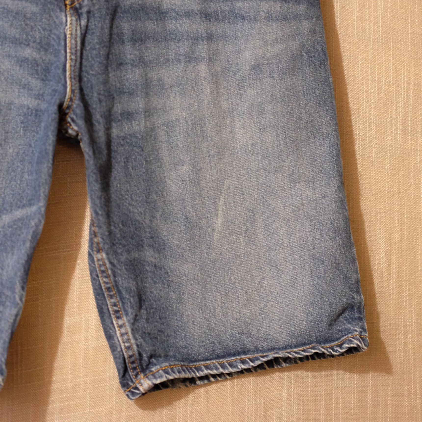 Levi's Levis 569 Jean Shorts Bermuda Denim Blue Mens W36 Inseam 11-1/2 in 569 Denim Shorts Pants Shirt? Size US 36 / EU 52 - 4 Thumbnail