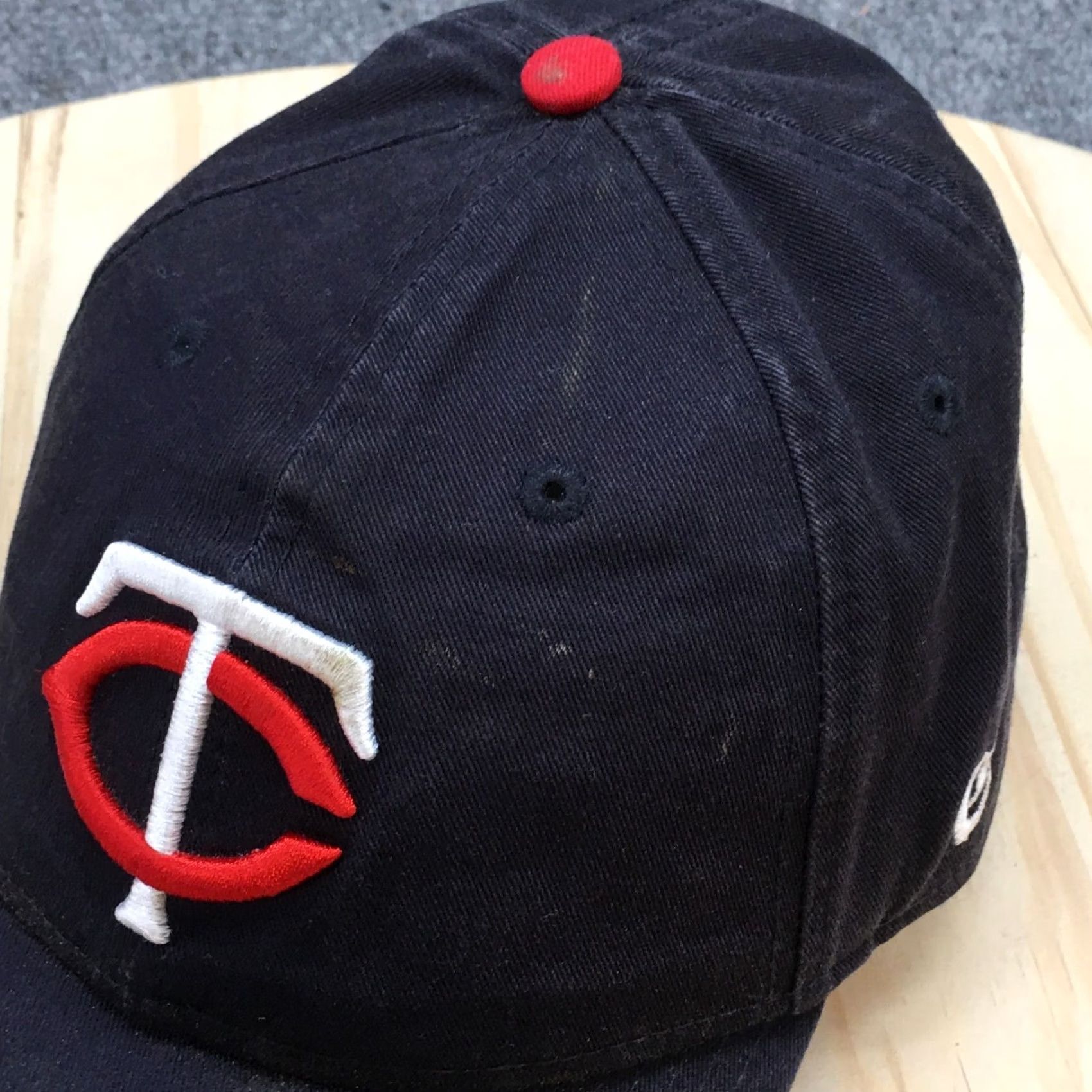 New Era Minnesota Twins New Era Baseball Hat Mens Blue S Curved Brim Embroidered Logo Size ONE SIZE - 2 Thumbnail