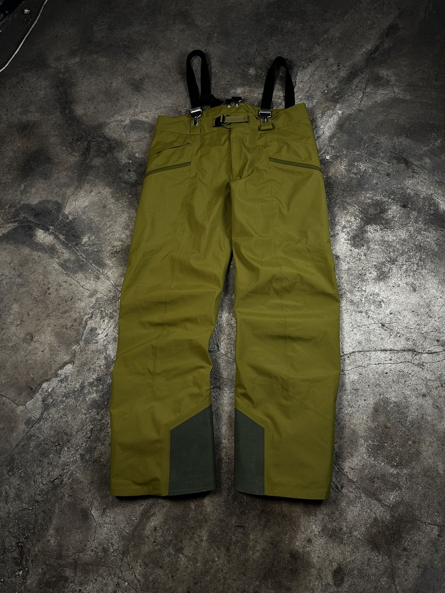 Arc'teryx Arc'teryx Sabre Gore-tex Ski Snowboard Pants Size US 36 / EU 52 - 1 Thumbnail
