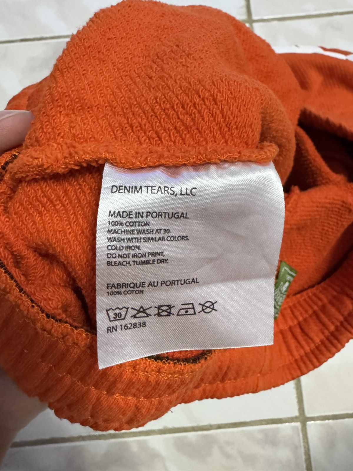 DENIM TEARS Denim Tears Cotton Wreath Shorts Orange Size L Size US 32 / EU 48 - 4 Thumbnail