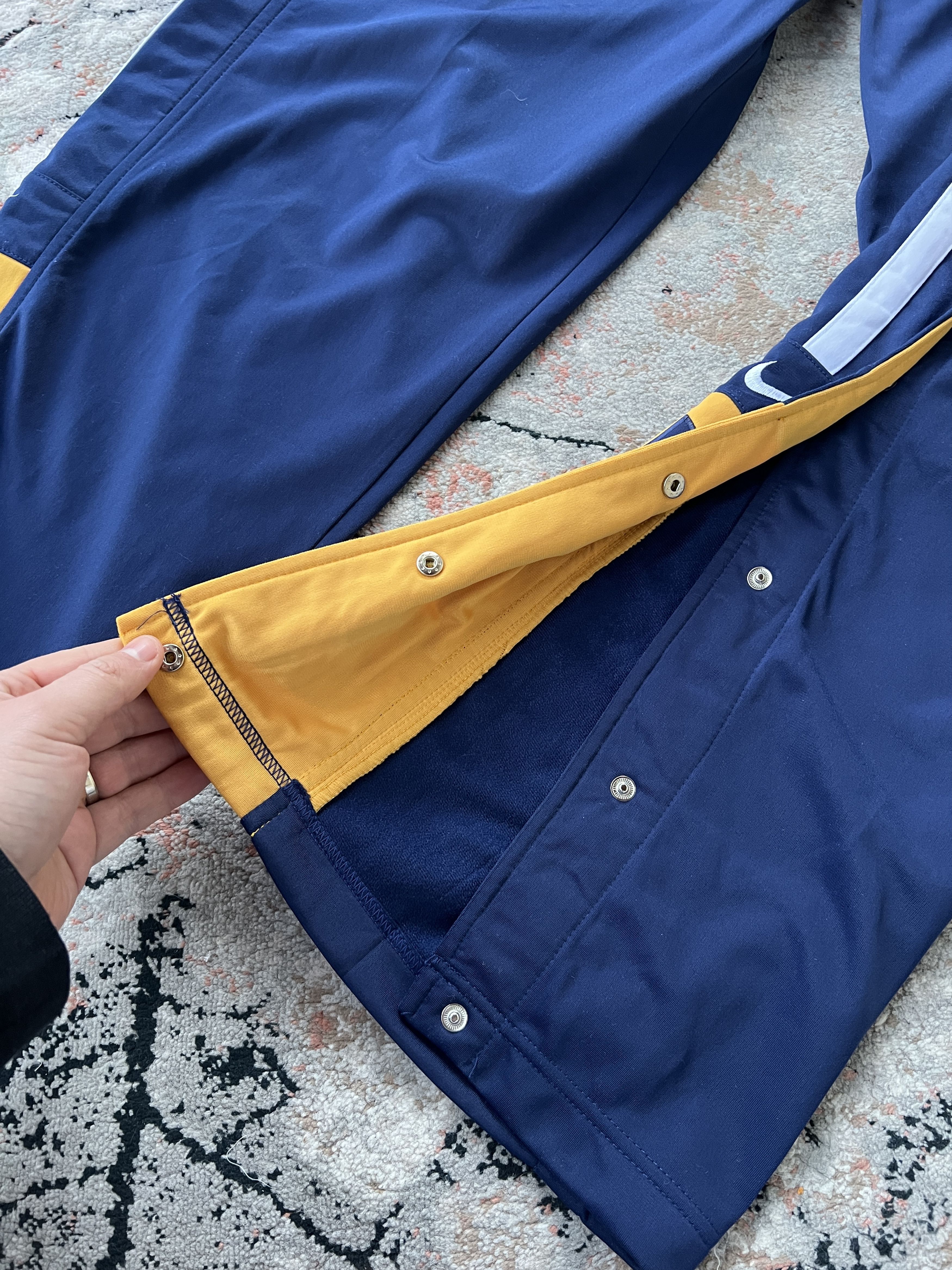 Nike Nike Vintage Sweatpants Size US 36 / EU 52 - 4 Thumbnail