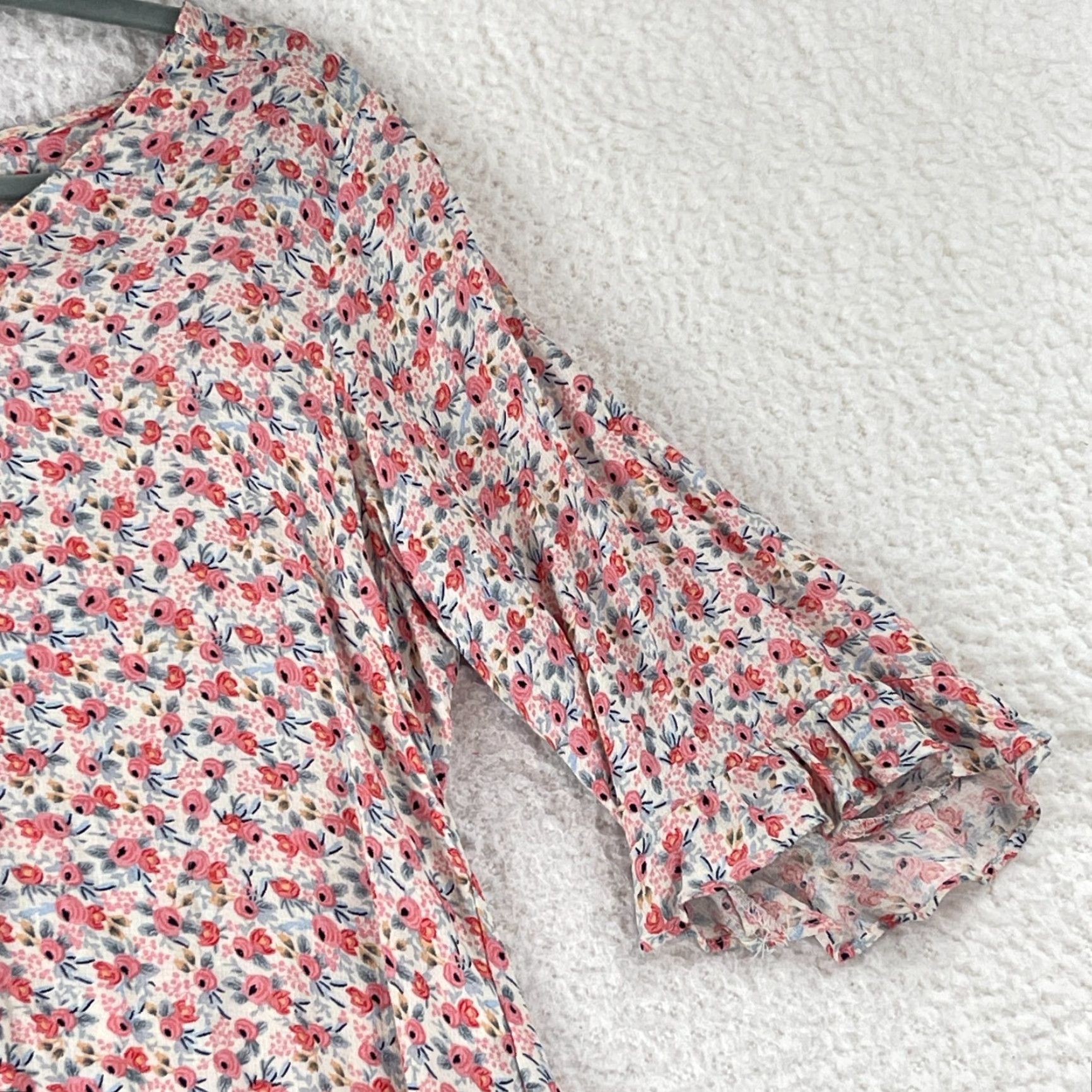 Cynthia Rowley Cynthia Rowley Pink Floral Print Peplum Shirt Womens V-Neck 3/4 Sleeve Size Small Size S / US 4 / IT 40 - 4 Thumbnail