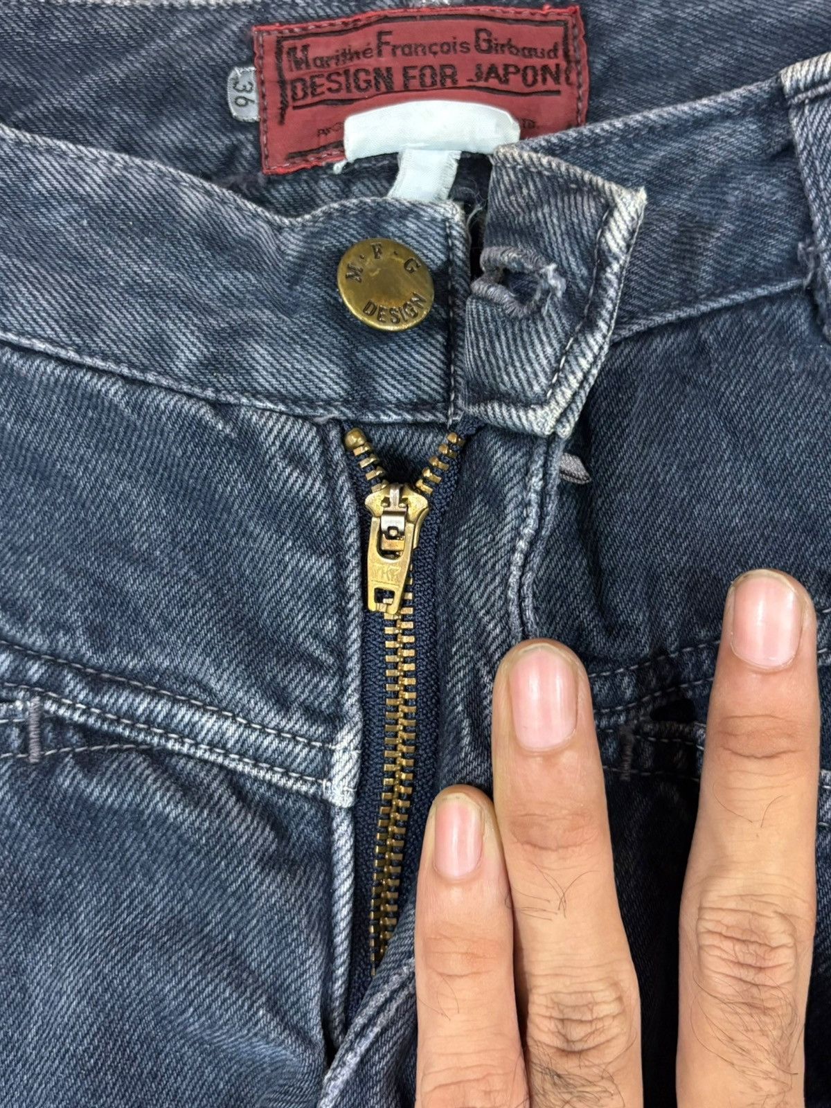 Marithe + Francois Girbaud Vintage Marithe Francois Girbaud Avant Garde Jeans Size US 27 - 3 Thumbnail