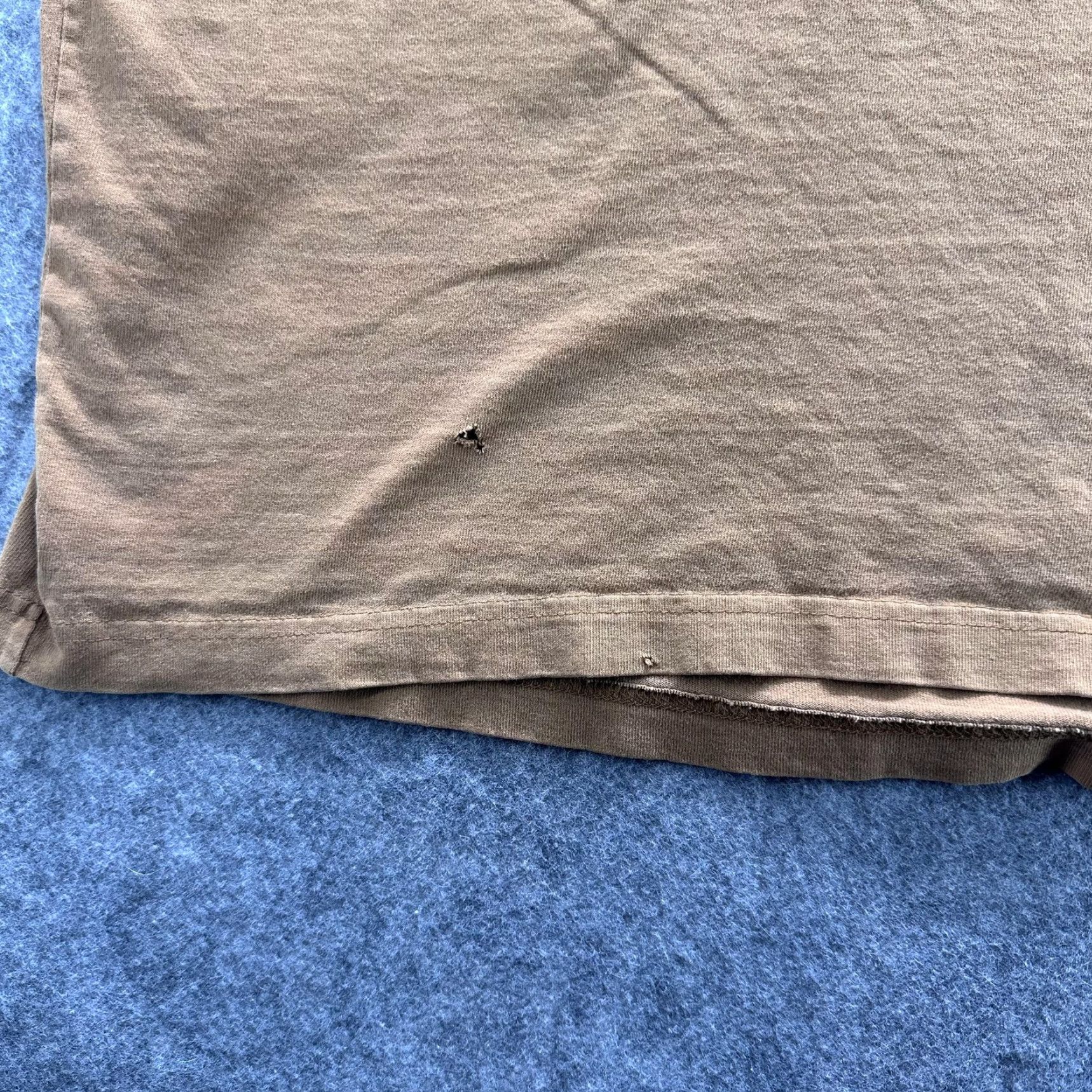 Carhartt VINTAGE Carhartt Shirt Mens LT Brown Tall Pocket Workwear Short Sleeve Crewneck Tee Size US L / EU 52-54 / 3 - 3 Thumbnail
