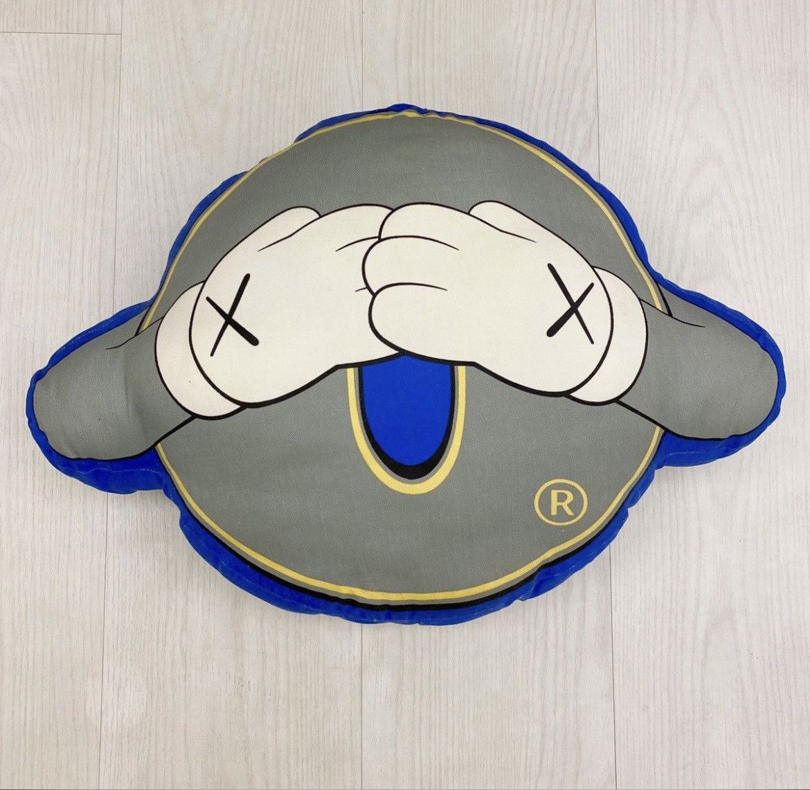Kaws kaws Original Fake XX Chomper pillow companion BFF Size ONE SIZE - 6 Thumbnail