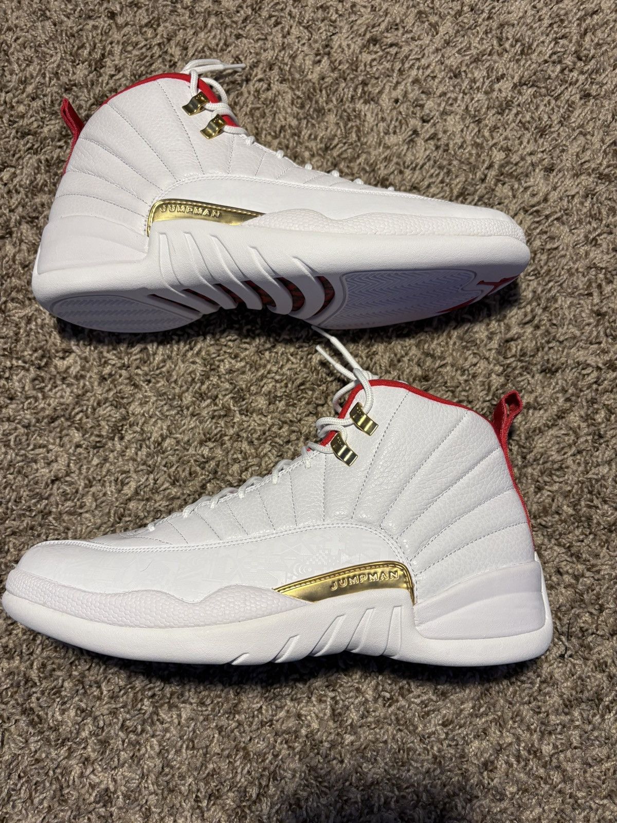 Jordan Brand × Nike Jordan 12 retro FIBA Size US 12 / EU 45 - 3 Thumbnail