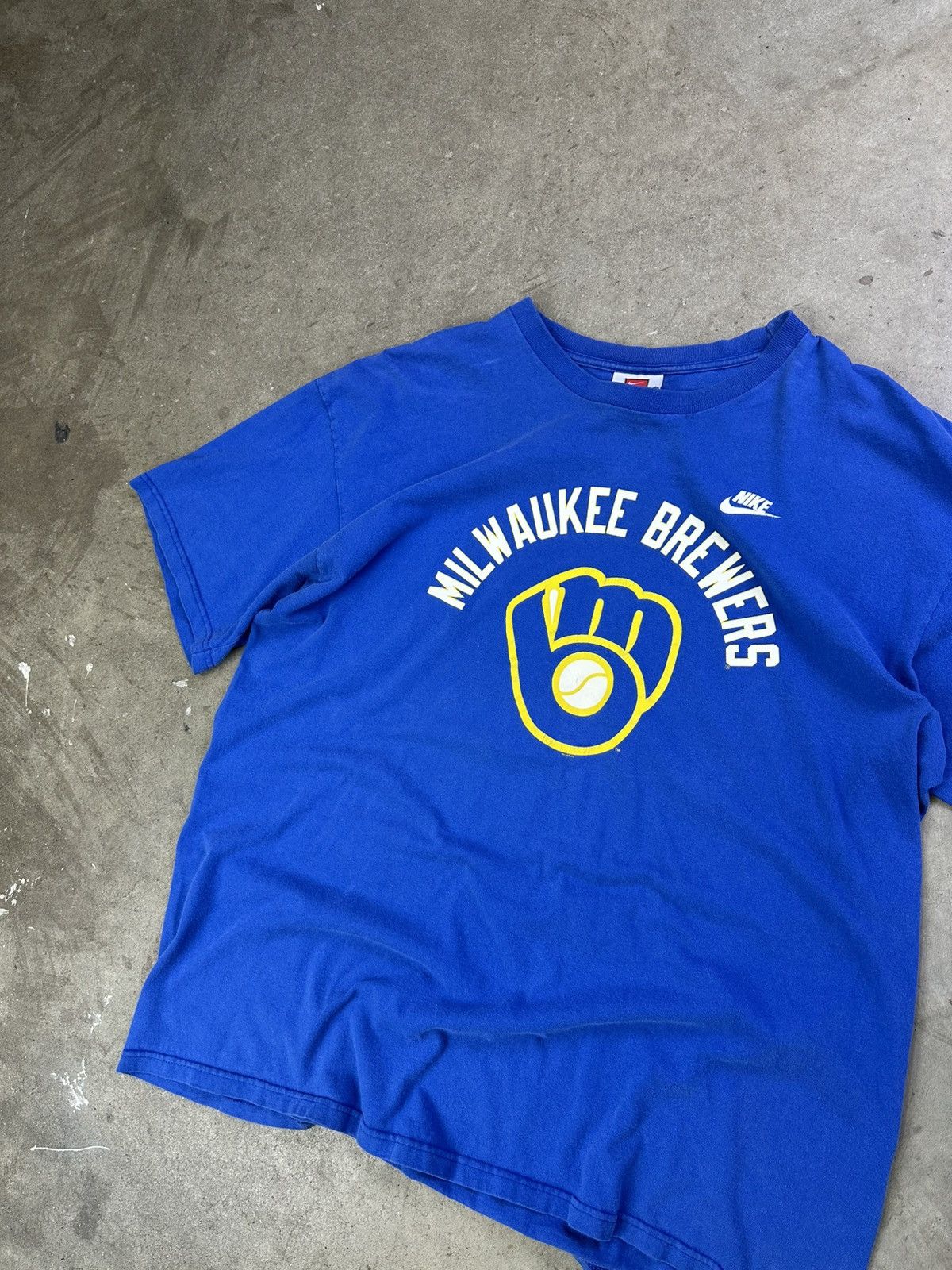Nike × Vintage vintage nike milwaukee brewers baseball y2k graphic tee Size US XL / EU 56 / 4 - 2 Thumbnail