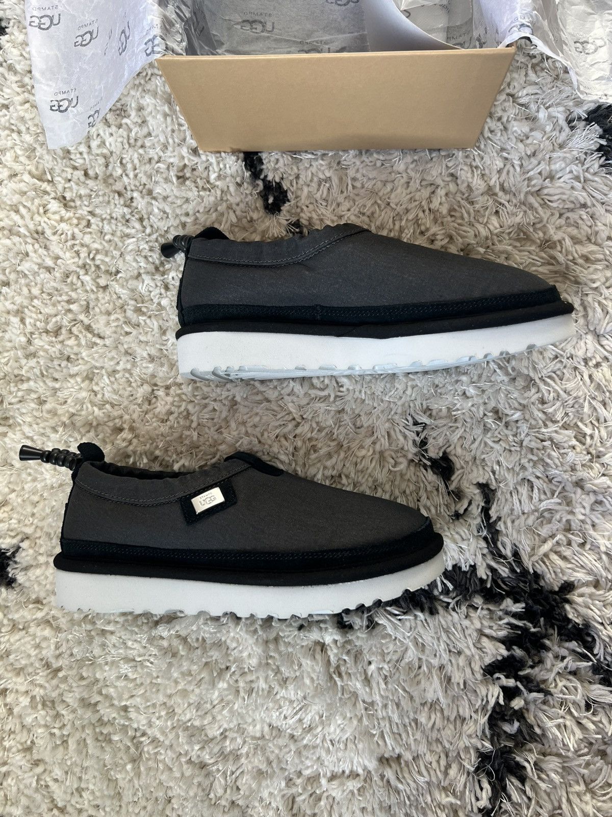 Stampd × Ugg UGG x Stampd Tasman Slippers in Blk (Womens 5) Size US 5 / IT 35 - 5 Thumbnail