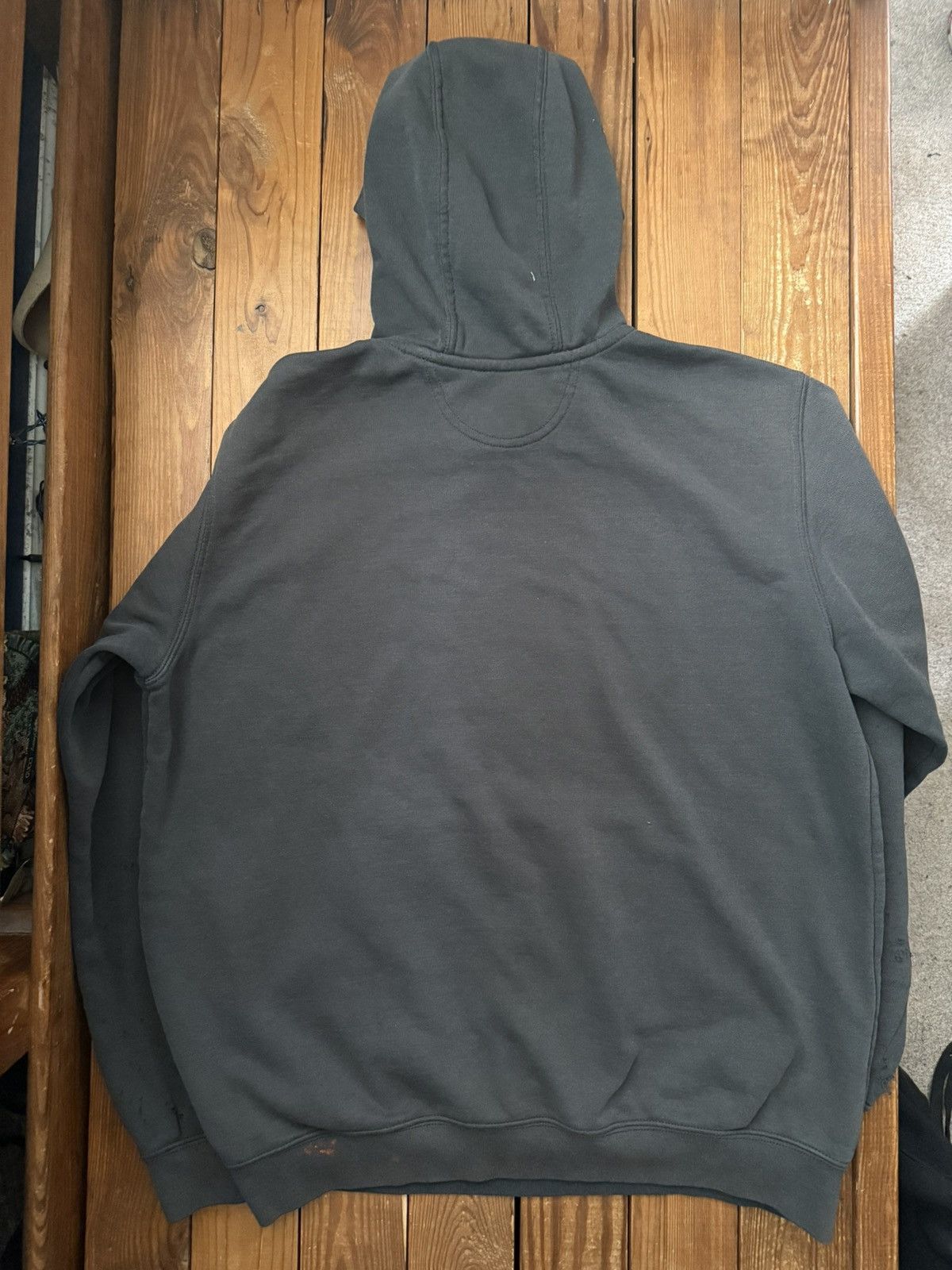 Carhartt × Vintage Vintage Carbartt Faded Distressed Black Hoodie Size US L / EU 52-54 / 3 - 4 Thumbnail