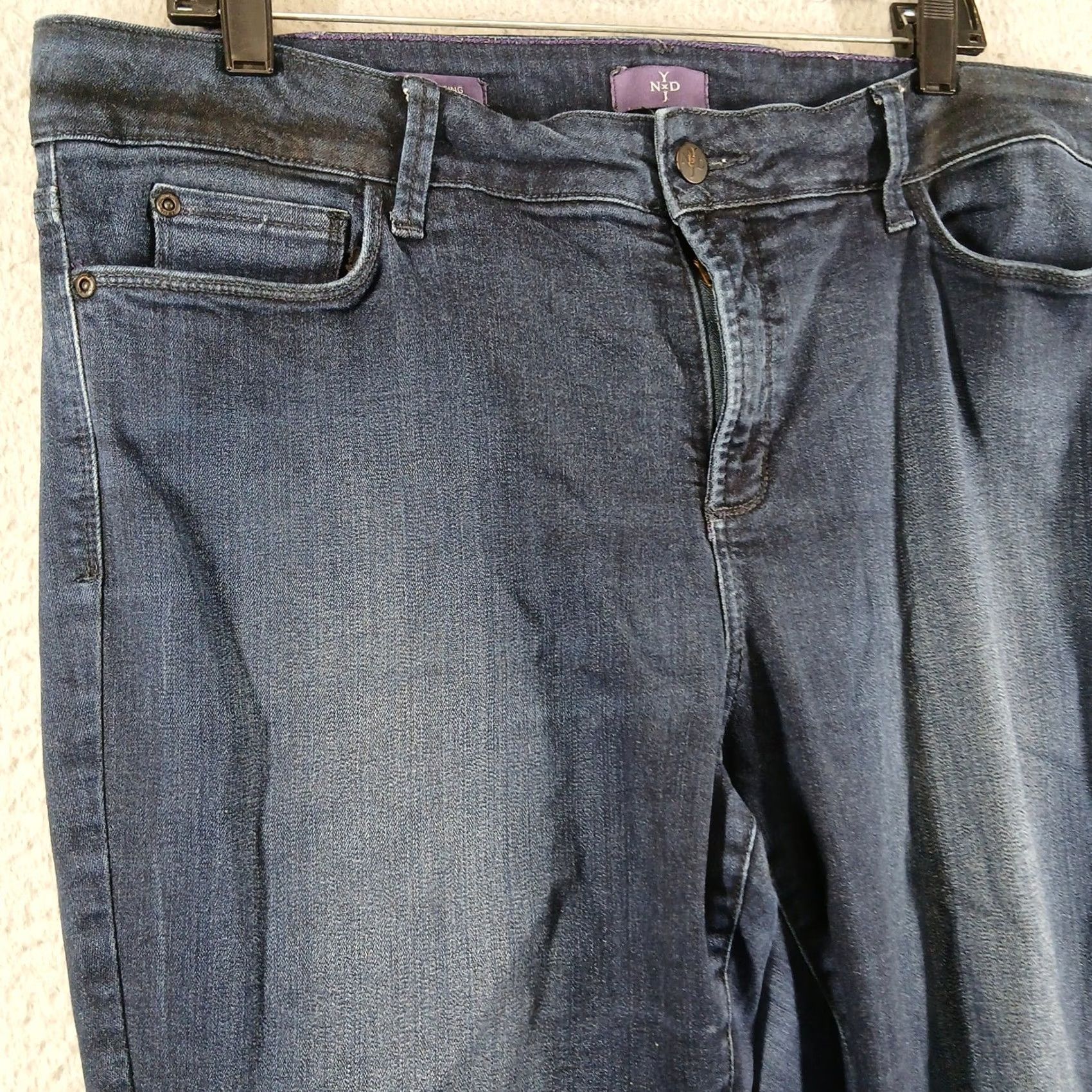 NYDJ VINTAGE NYDJ Alina Legging Jeans coated Ombre Blue 16W Womens Slim Stretch Pockets Lift Tuck 5-Pocket Denim Low Rise 30 in Inseam Size 38" / US 16 / IT 52 - 6 Thumbnail