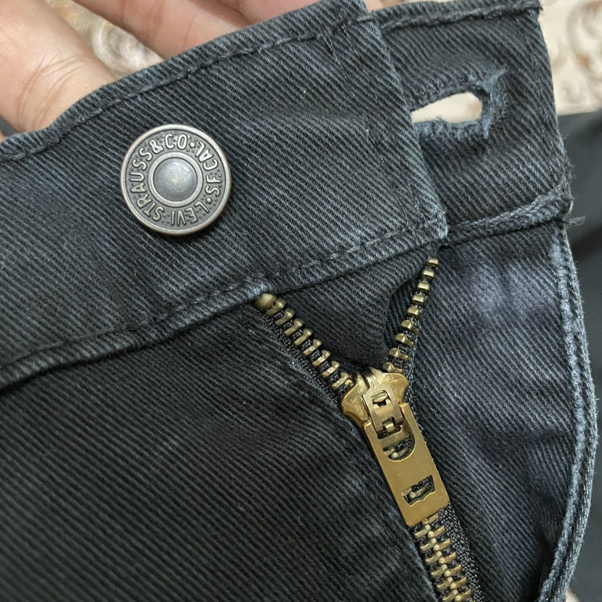 Levi's Vintage Clothing 🔥Vintage Levis 505 Super Black Straight Distress Denim Jeans Size US 35 - 10 Thumbnail