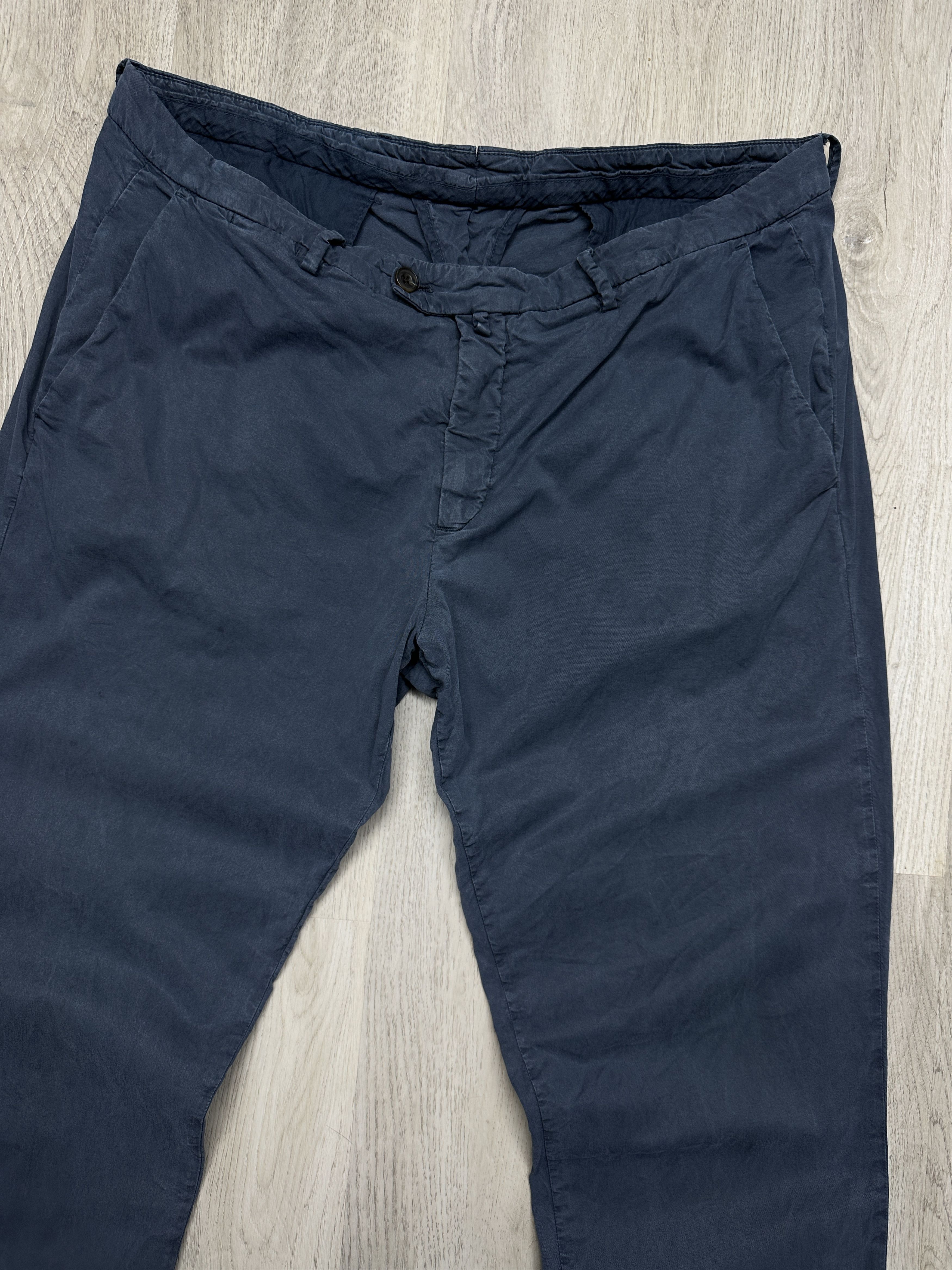 Corneliani Corneliani Mens Chino Pants Size US 38 / EU 54 - 2 Thumbnail