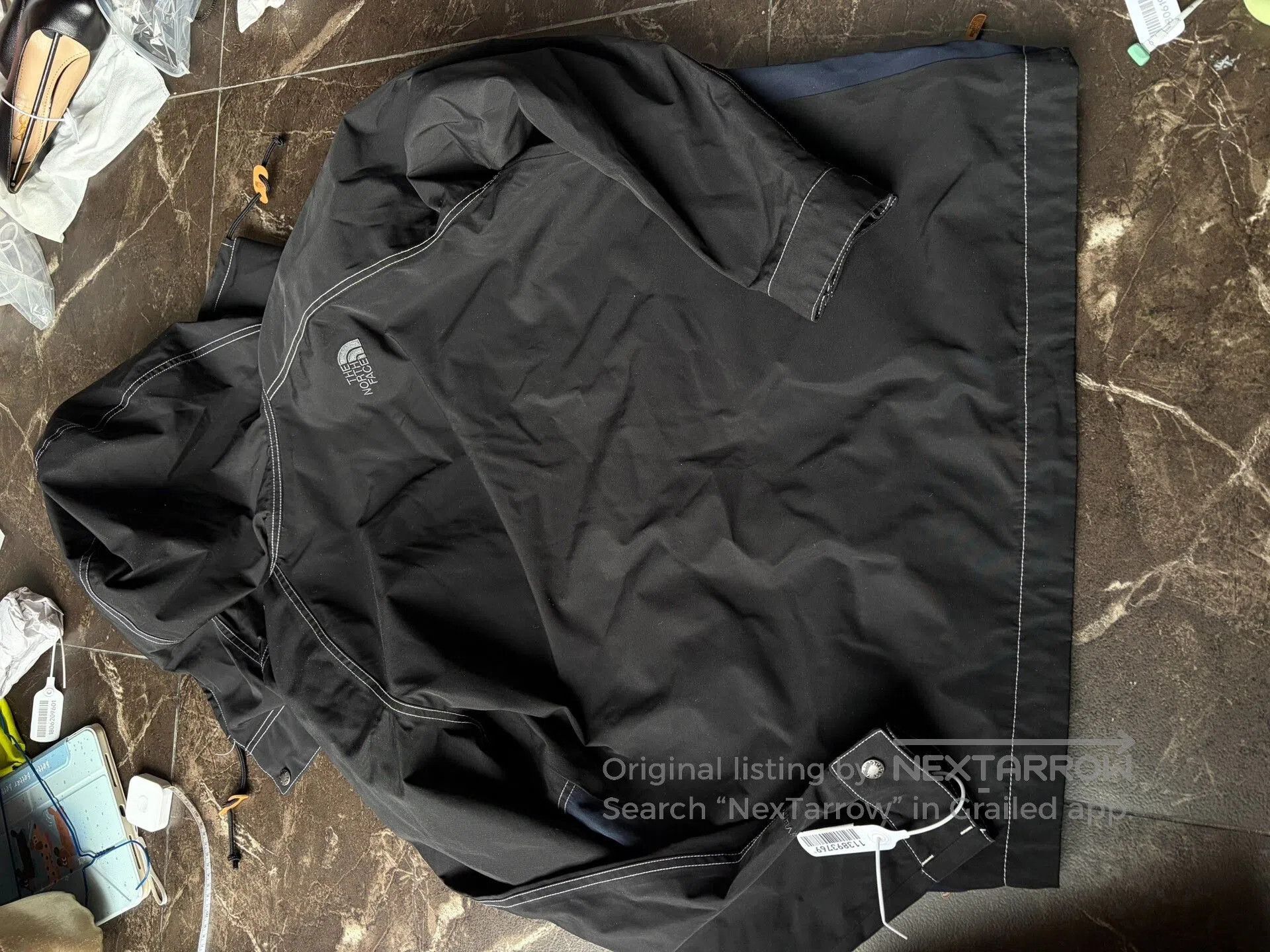 The North Face The North Face Colorblock Hooded Jacket. Size US M / EU 48-50 / 2 - 6 Thumbnail