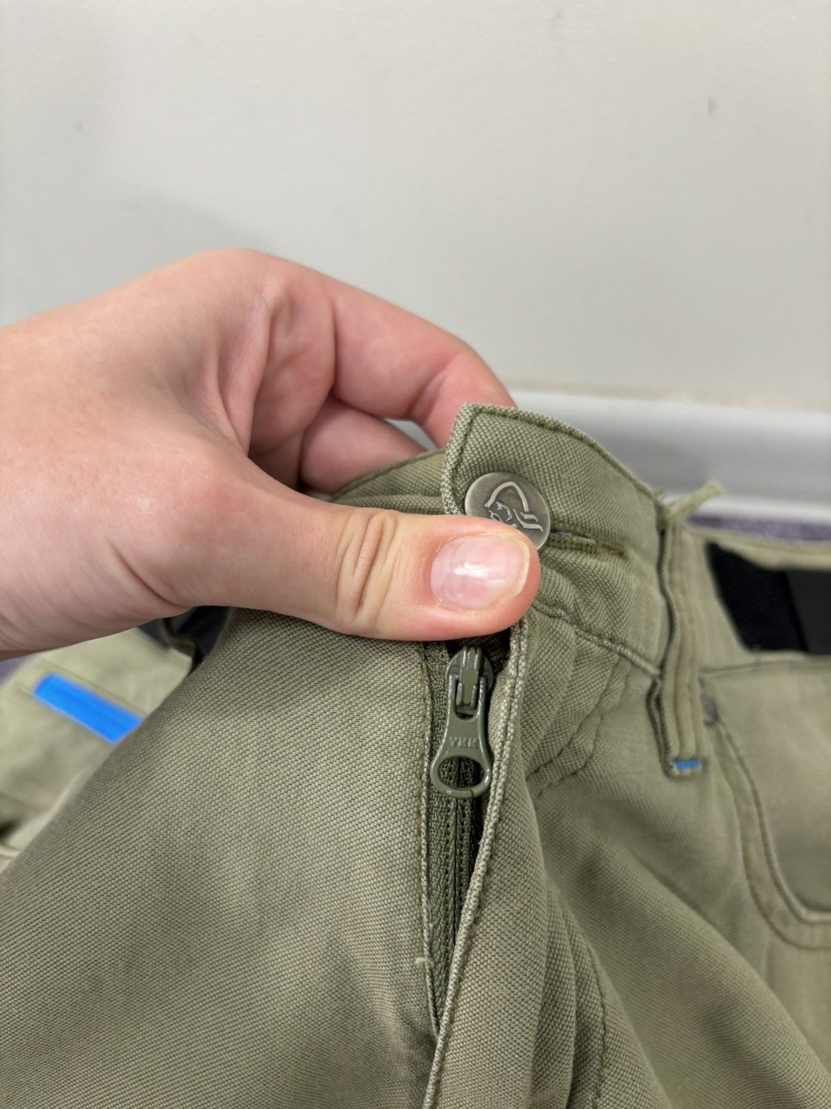 Norrona Norrona Men’s Falketind Olive Green Outdoor Cotton Shorts Size US 30 / EU 46 - 11 Thumbnail