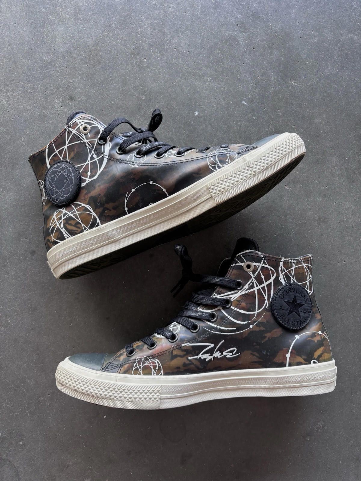 Converse Size 11 - 2016 Future X Converse Chuck Taylor All Star 2 Size US 11 / EU 44 - 4 Thumbnail