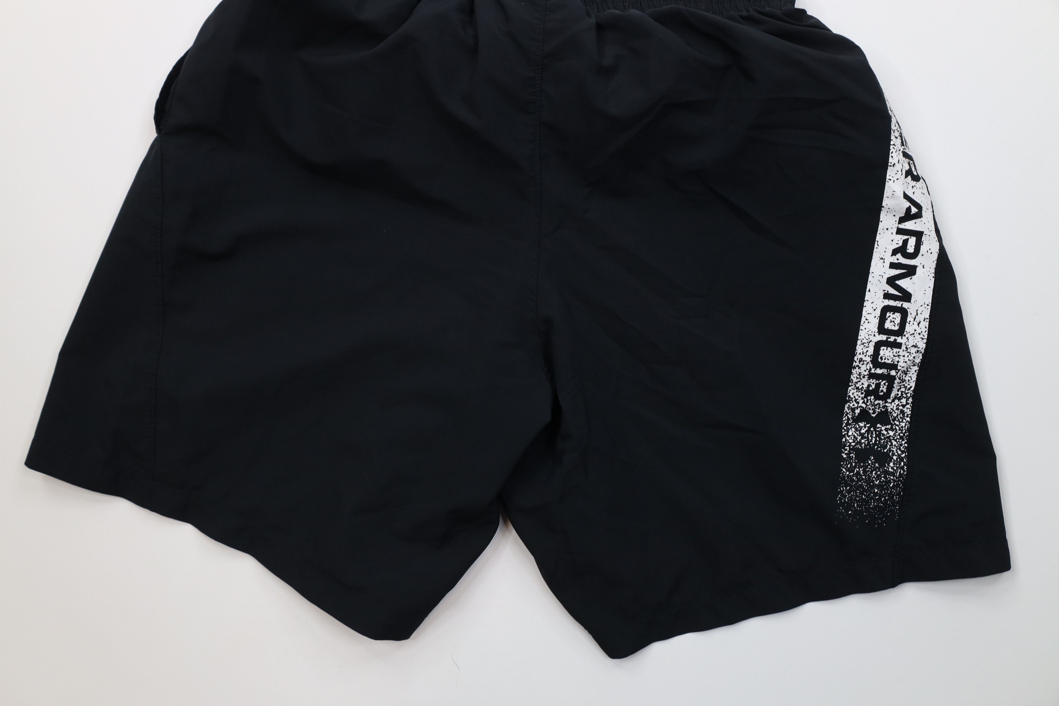 Under Armour Under Armour Spell Out Loose Fit Above Knee Gym Shorts Black Size US 32 / EU 48 - 10 Thumbnail