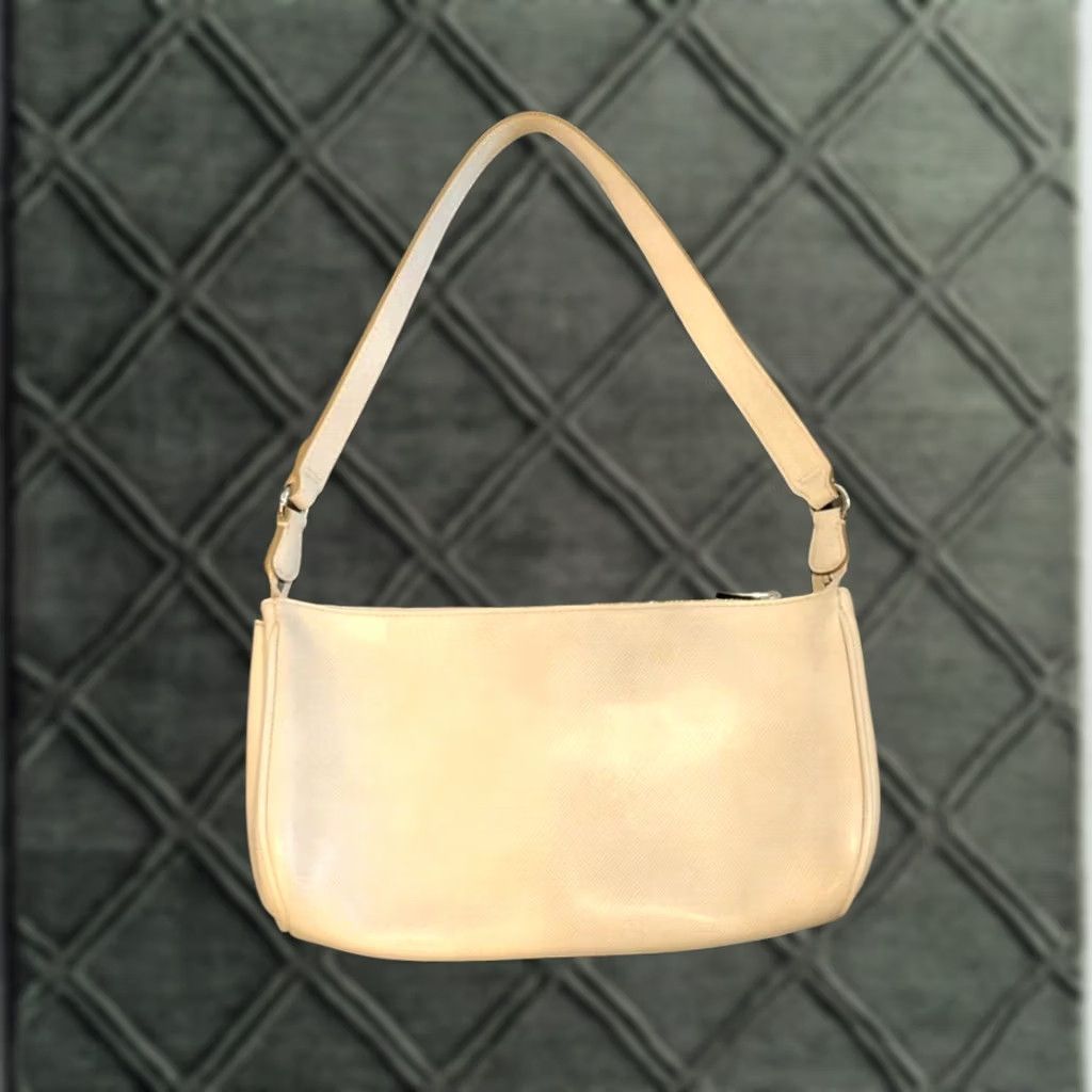 Salvatore Ferragamo Salvatore Ferragamo Gancini Hobo Shoulder Bag White Saffiano Leather Womens Small Bag Size ONE SIZE - 1 Thumbnail