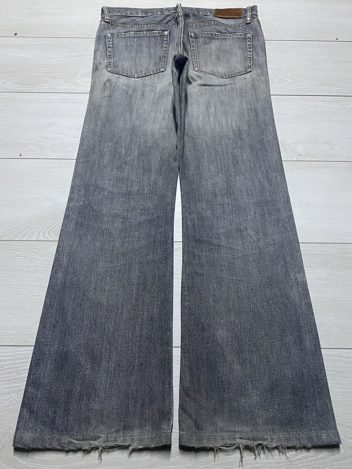 Undercover × Uniqlo Vintage Uniqlo B002 Grey Denim Distressed Flare Bootcut Jean Size US 33 - 2 Thumbnail