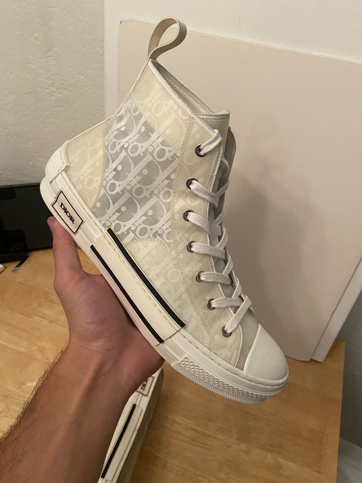 Converse dior online blanche