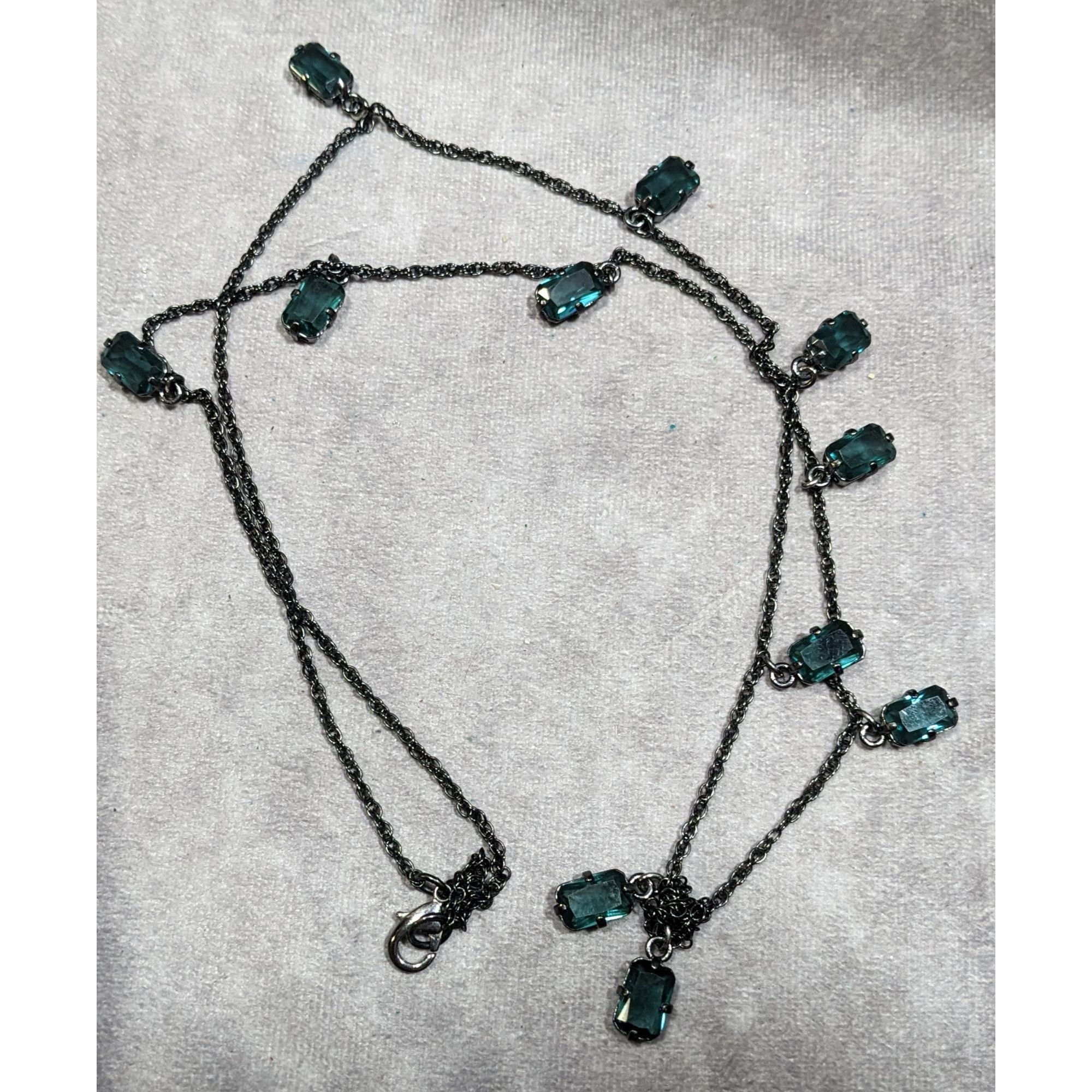 Other Gothic Green Gemmed Gunmetal Tone Charm Necklace Size ONE SIZE - 7 Thumbnail