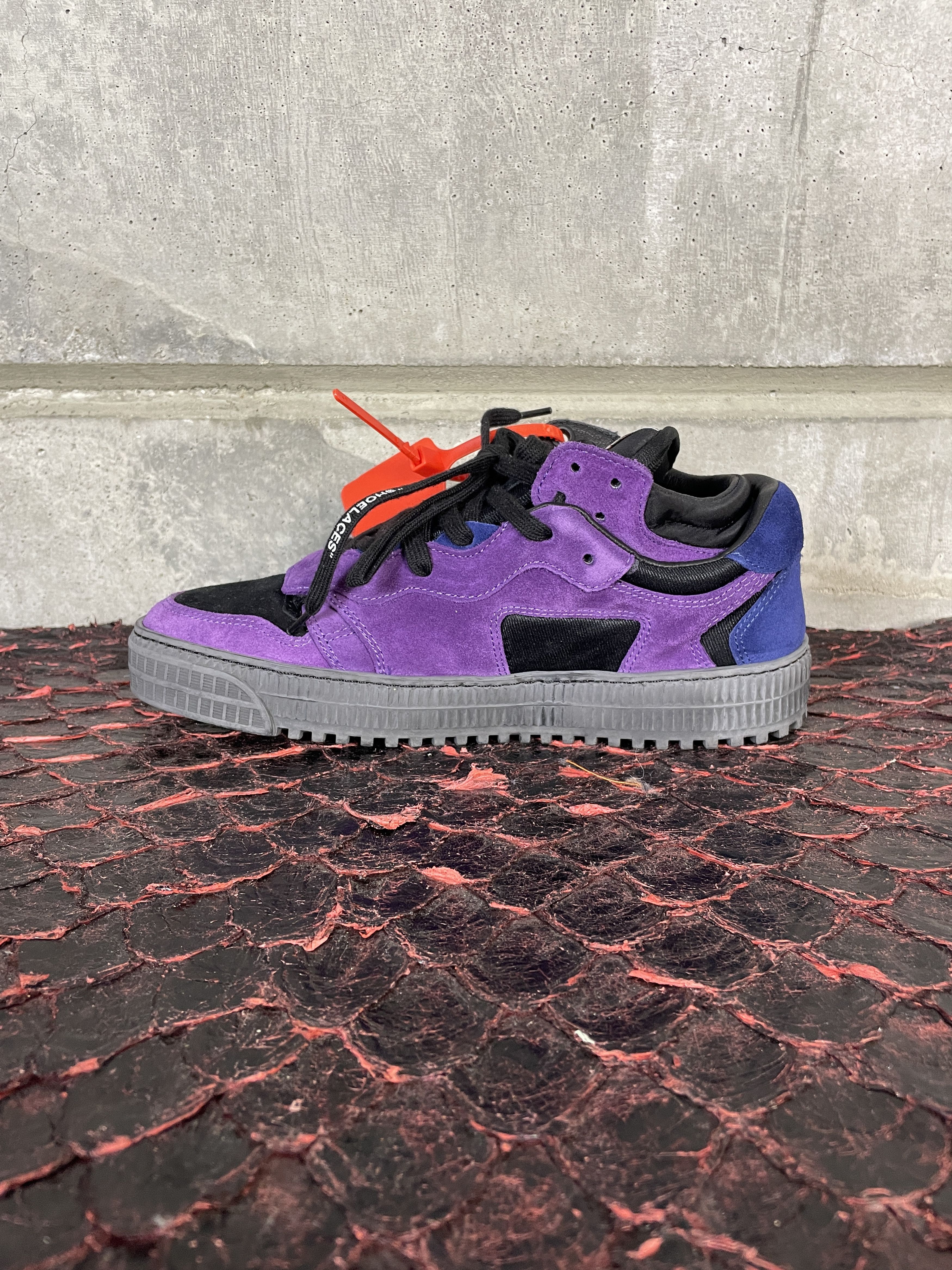 Off-White Off-White Off-Court Low Sneakers PURPLE Size US 7 / EU 40 - 9 Thumbnail