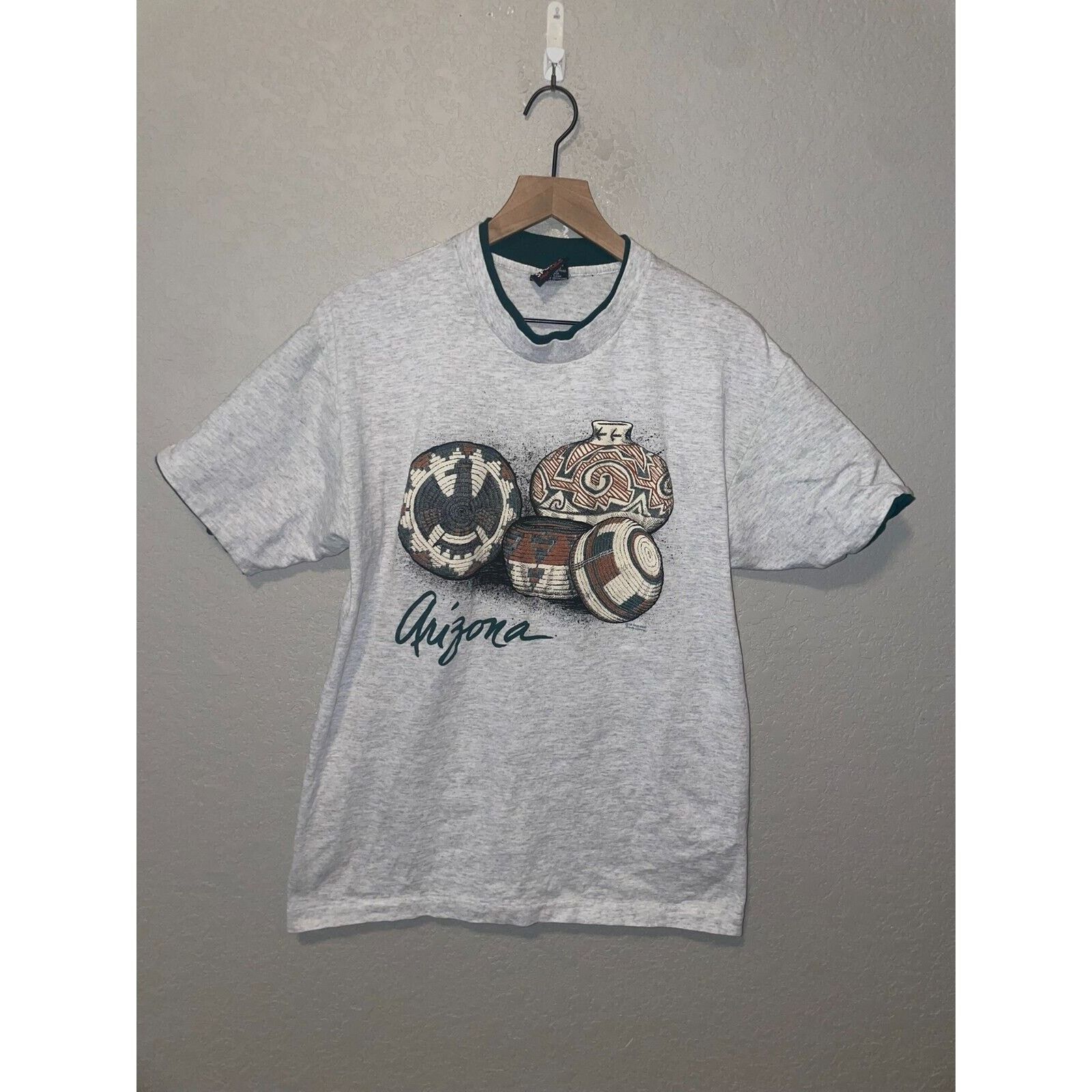 Signal Sport Vintage Arizona Shirt Pot Native American Indian Tee 90s L Size US M / EU 48-50 / 2 - 1 Thumbnail
