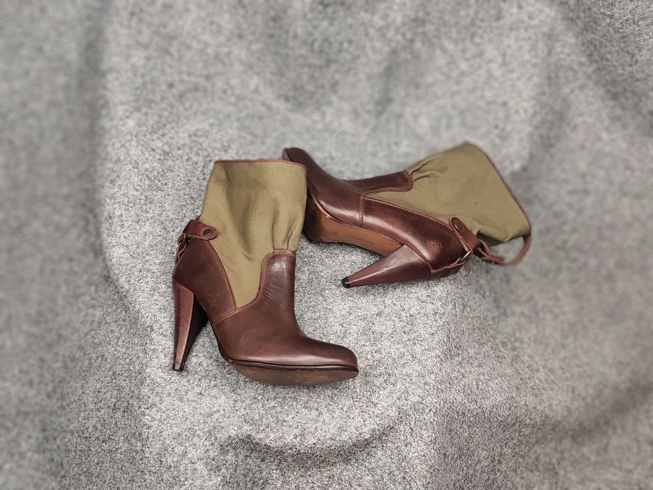 Diesel Black Gold Diesel Black Gold Military Green Leather canvas Heeled Boots Size US 8 / IT 38 - 16 Thumbnail