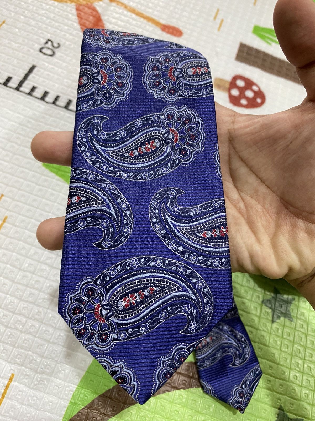 Japanese Brand Alara Paisley Pattern Wide Necktie Blue Purple Vintage Size ONE SIZE - 2 Thumbnail